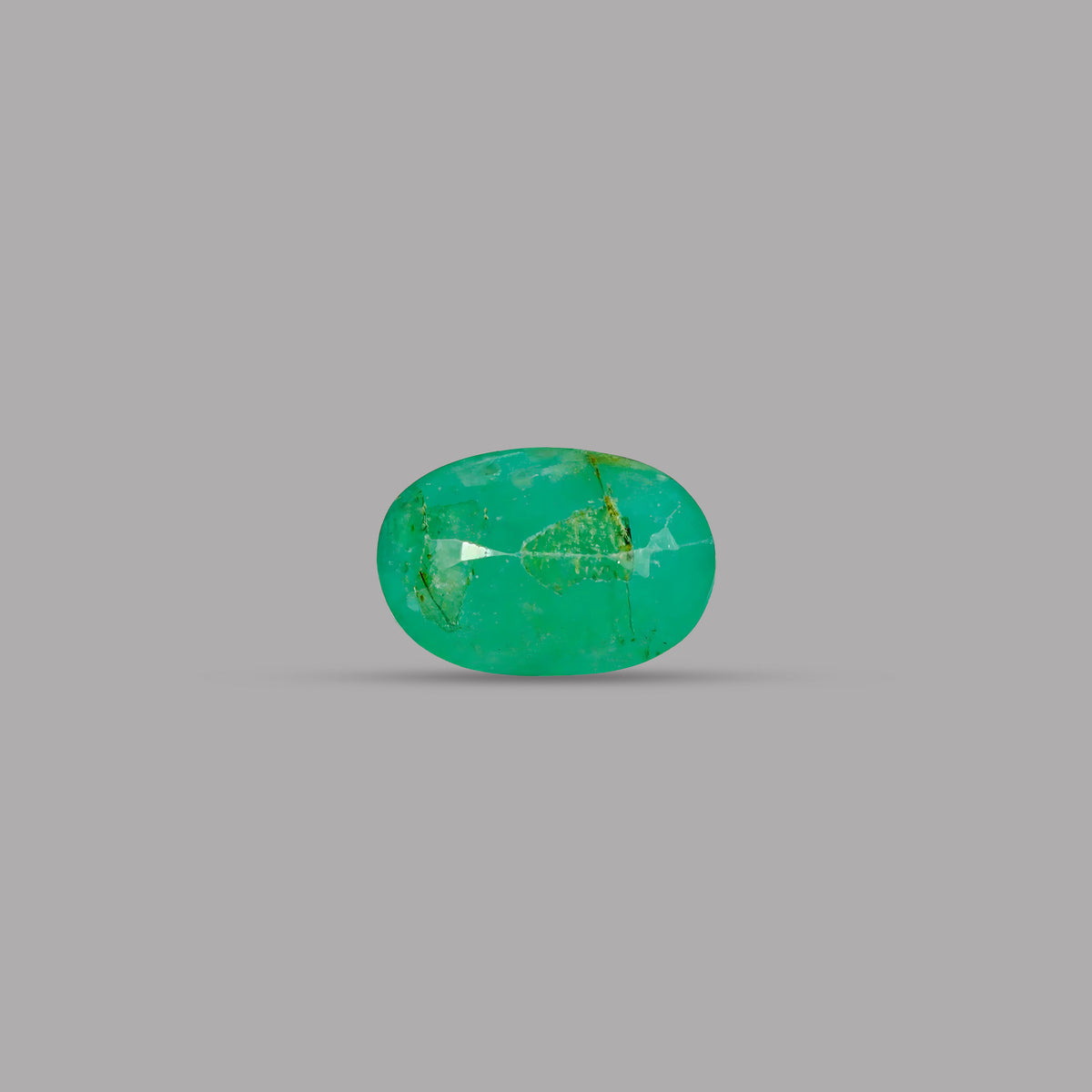 Emerald (Panna) – 6.7 Carat / 7.4 Ratti [GM09602]