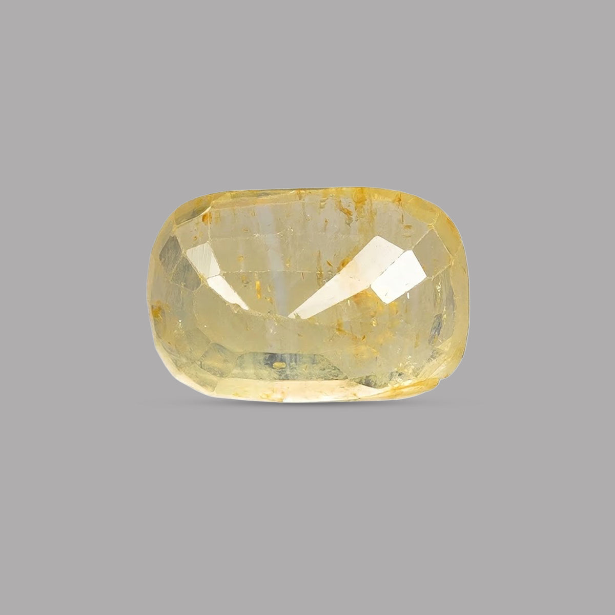 Yellow Sapphire (Pukhraj) – 5.37 Carat / 5.9 Ratti [GM08047]
