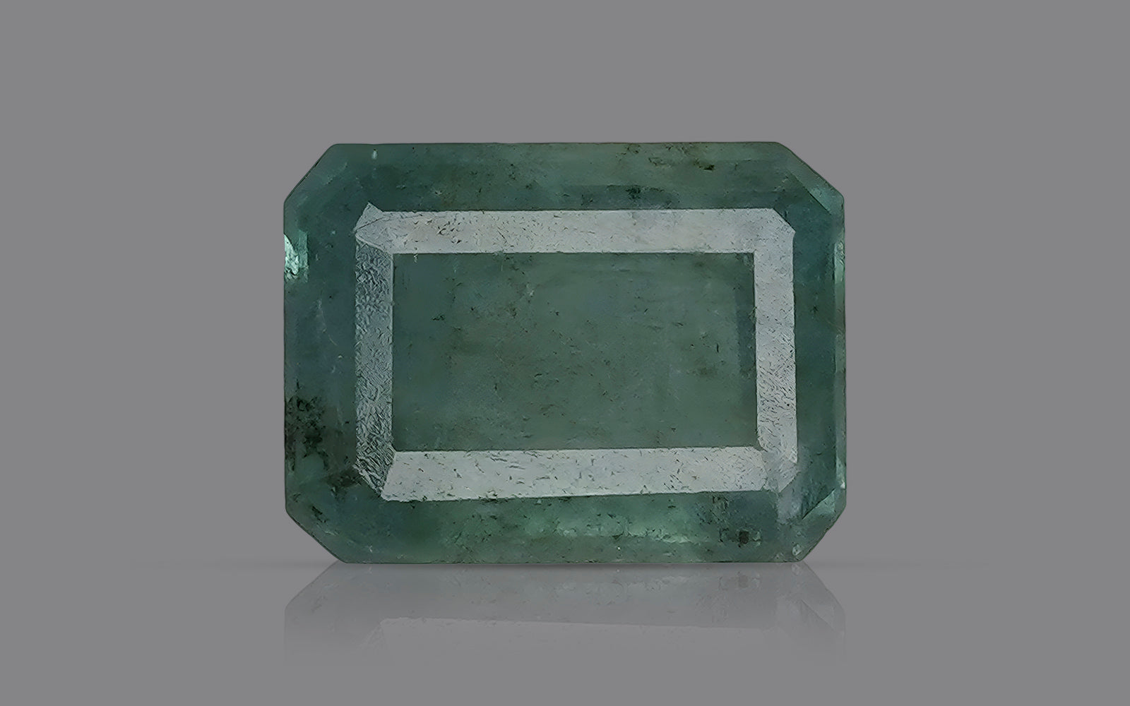 Emerald (3.67 Carats)