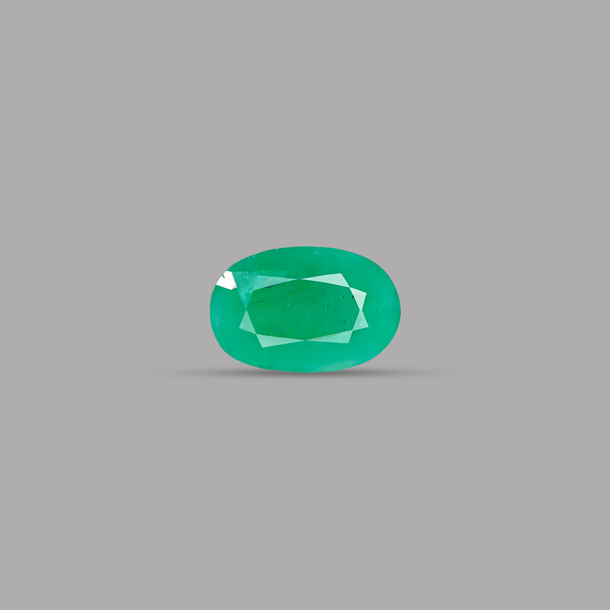 Emerald (Panna) – 5.24 Carat / 5.8 Ratti [GM09719]