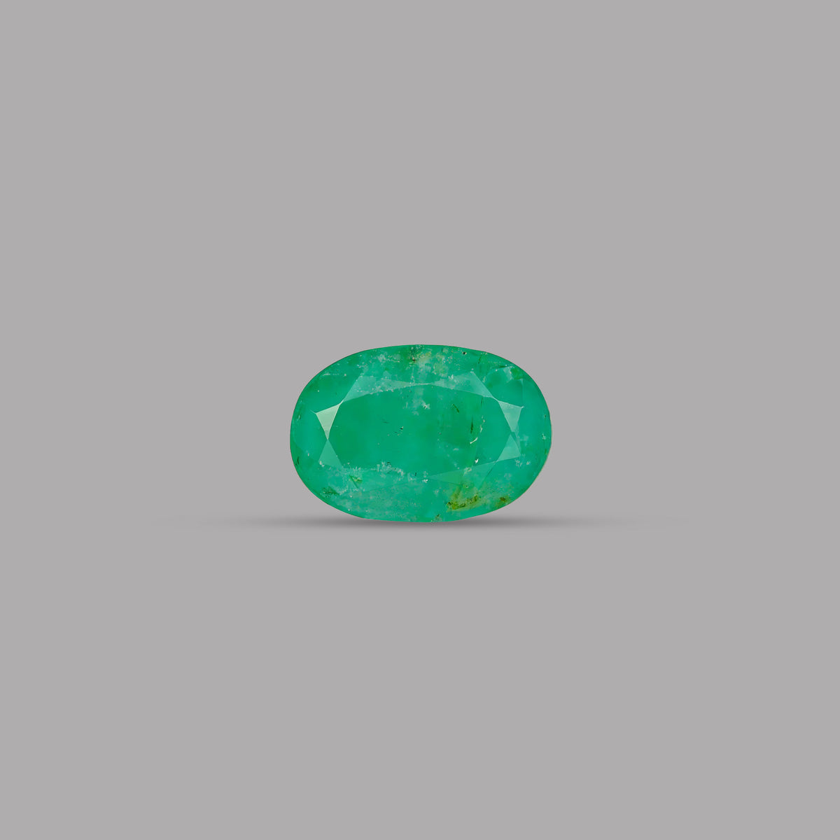 Emerald (Panna) – 6.7 Carat / 7.4 Ratti [GM09602]