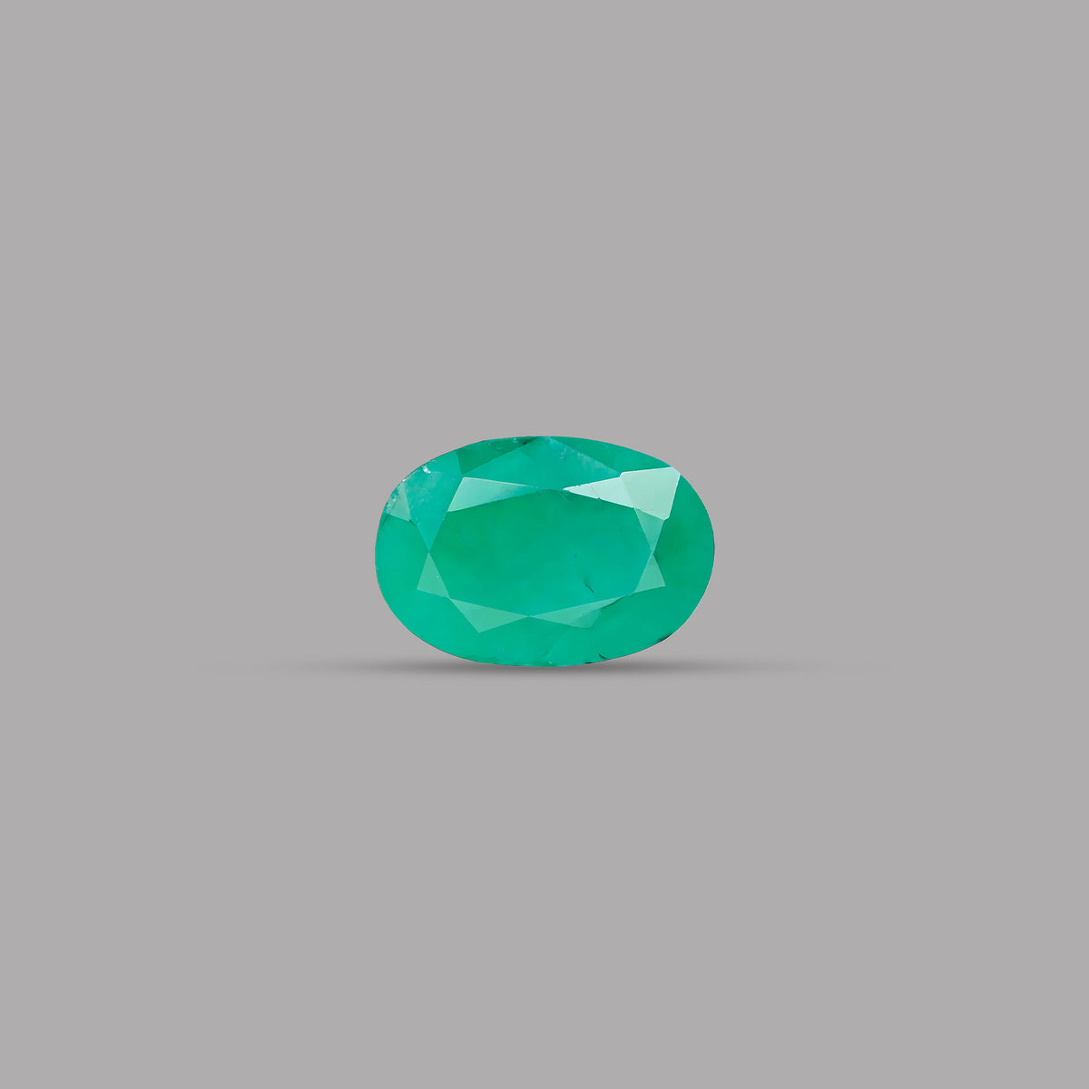 Emerald (Panna) – 6.02 Carat / 6.6 Ratti [GM09717]