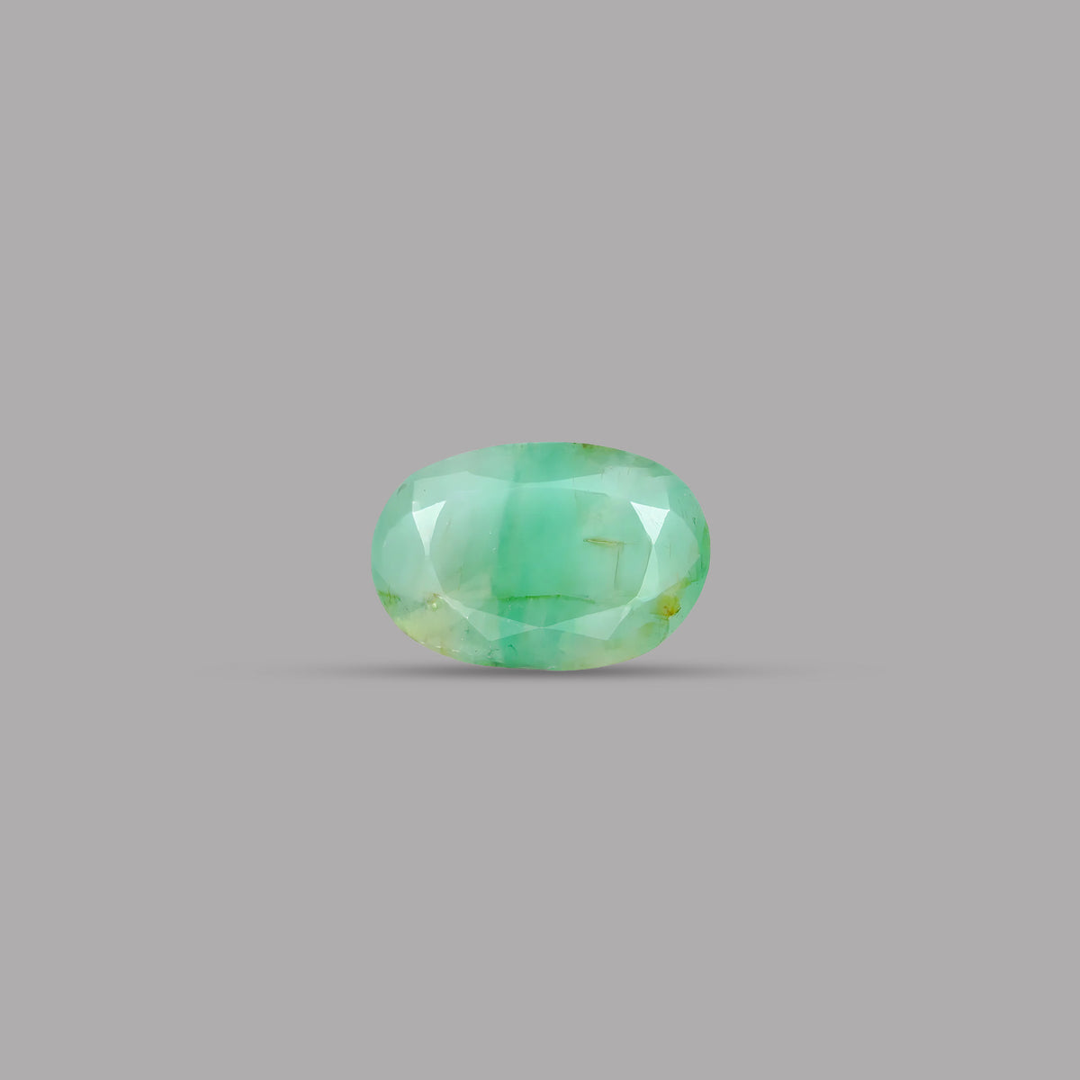 Emerald (Panna) – 6.35 Carat / 7 Ratti [GM09600]
