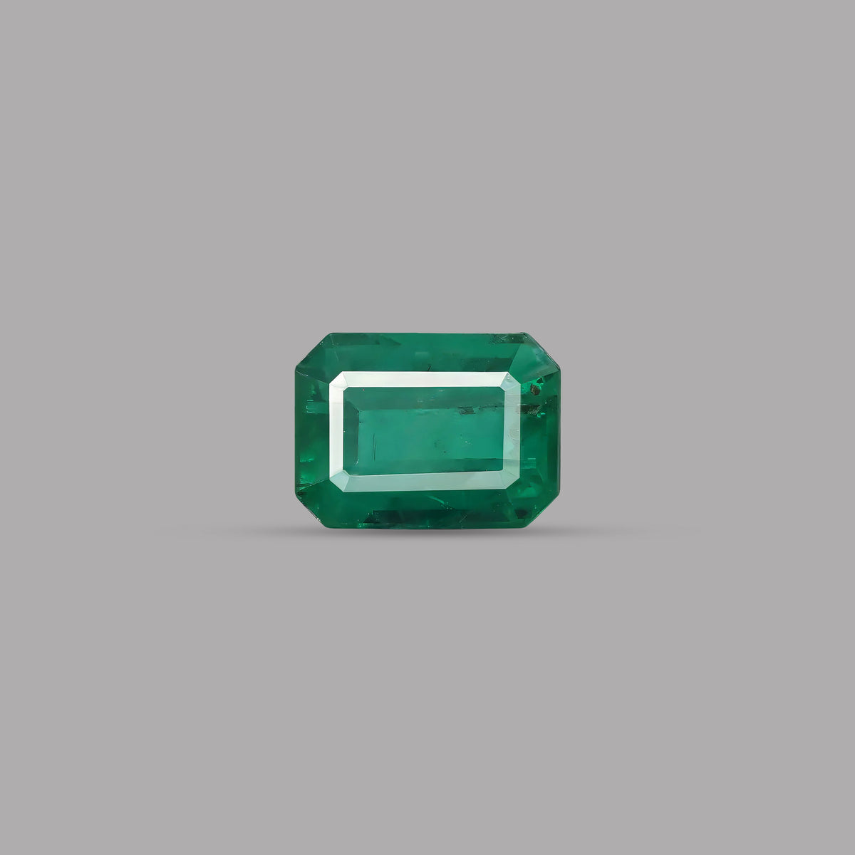 Emerald (Panna) – 3.87 Carat / 4.3 Ratti [GM_116]