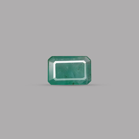 Emerald (Panna) – 6.32 Carat / 7 Ratti [GM02393]