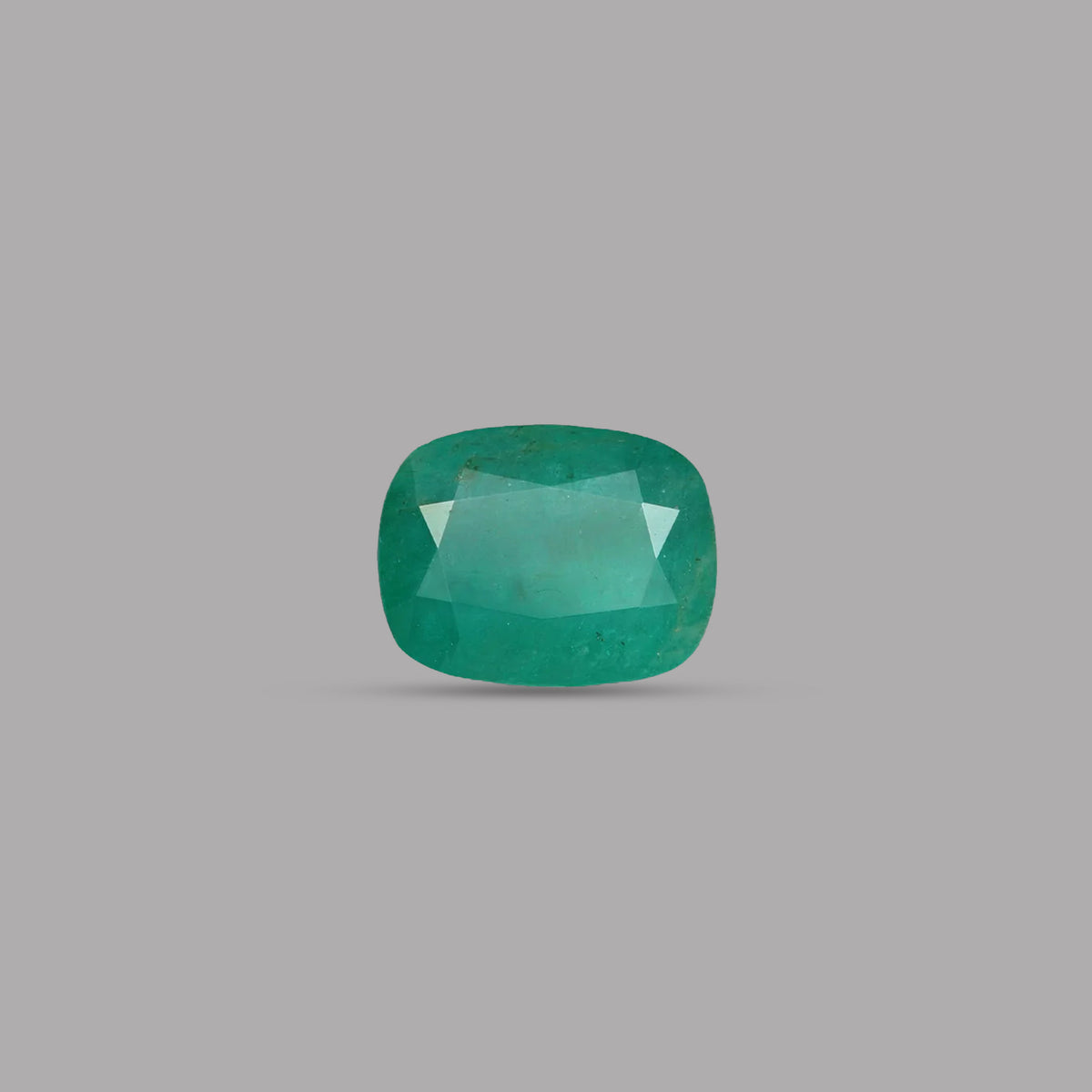 Emerald (Panna) – 8.26 Carat / 9.1 Ratti [GM09848]