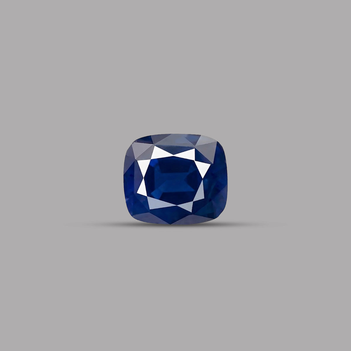 Blue Sapphire (Neelam) – 6.04 Carat / 6.6 Ratti [GM_069]