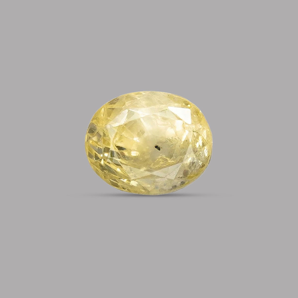Yellow Sapphire (Pukhraj) – 4.46 Carat / 4.9 Ratti [GM08052]