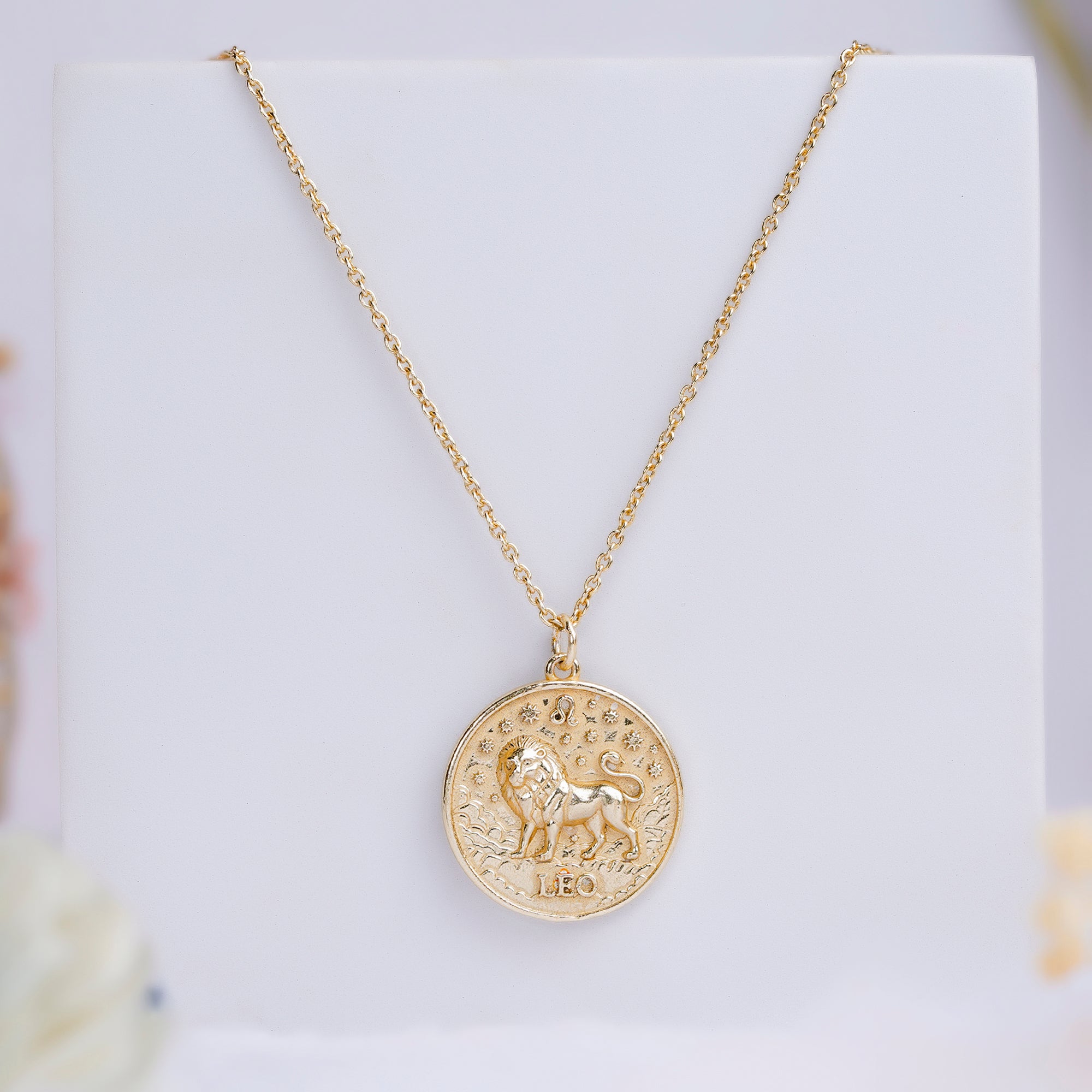 leo zodiac pendant necklace tiger eye birthstone charm