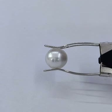 Pearl - 5.91 Carats