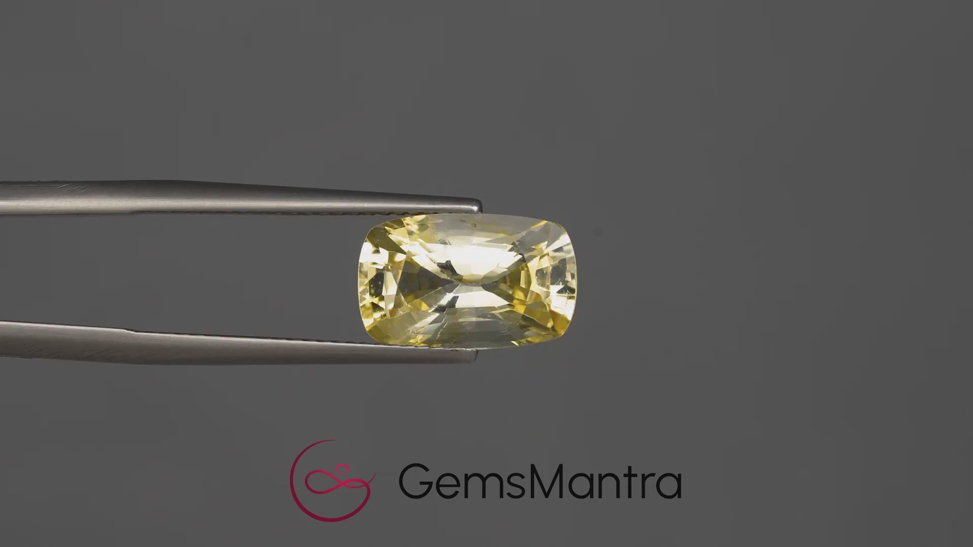 Yellow Sapphire - 4.84 Carats