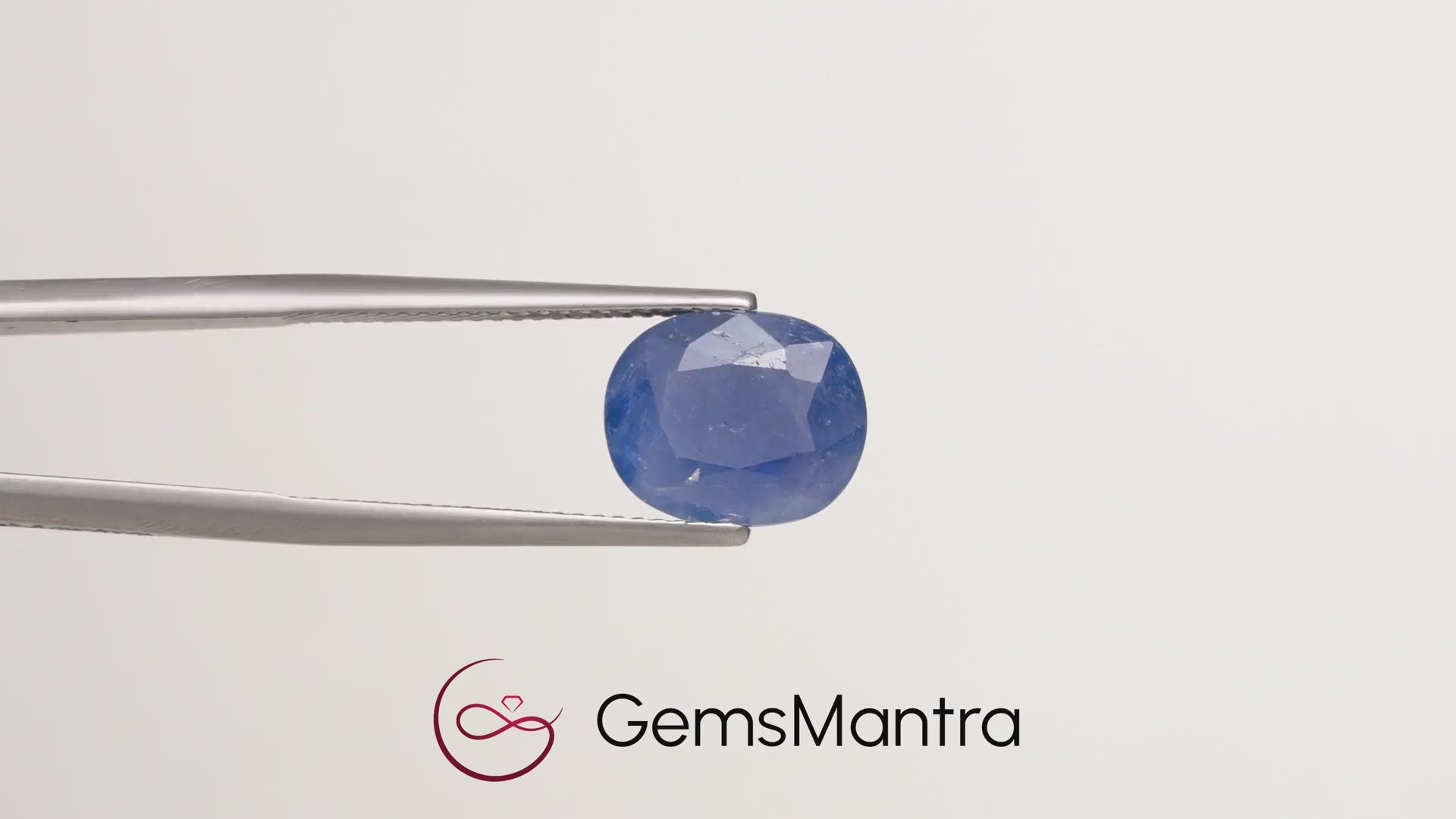 Blue Sapphire - 4.48 Carats