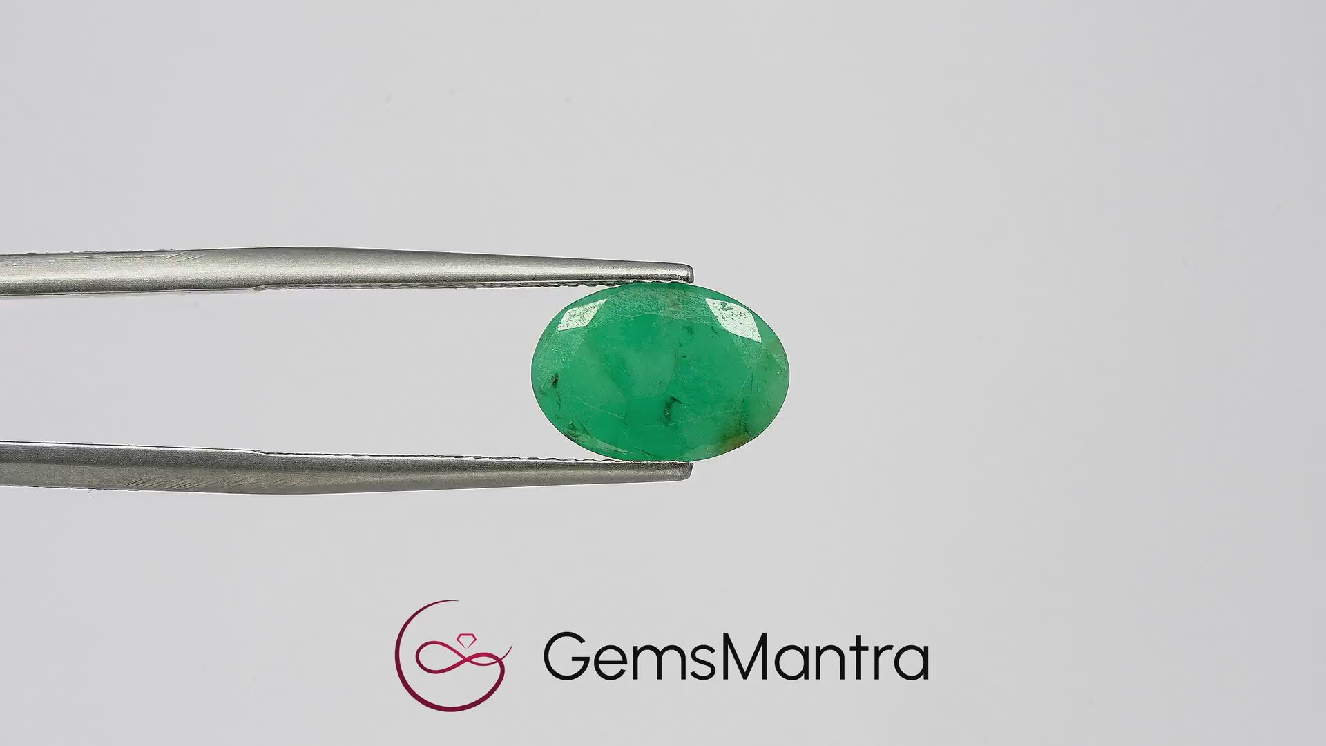 Brazilian Emerald (Panna) – 2.65 Carat / 2.9 Ratti [GM03520]