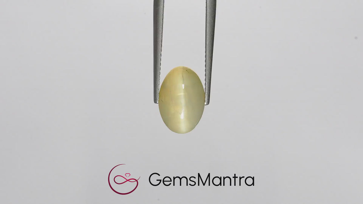 Cats Eye Quartz (Lehsunia) – 5.43 Carat / 6 Ratti [GM03110]