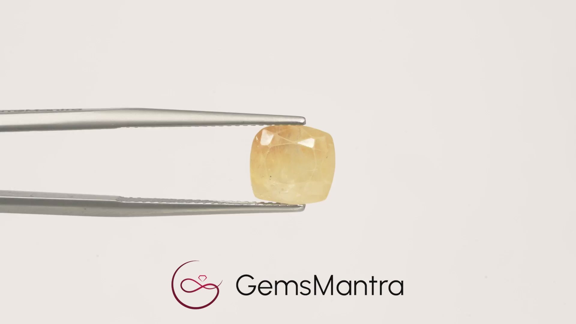 Yellow Sapphire (Pukhraj) – 6.29 Carat / 6.9 Ratti [GM03636]