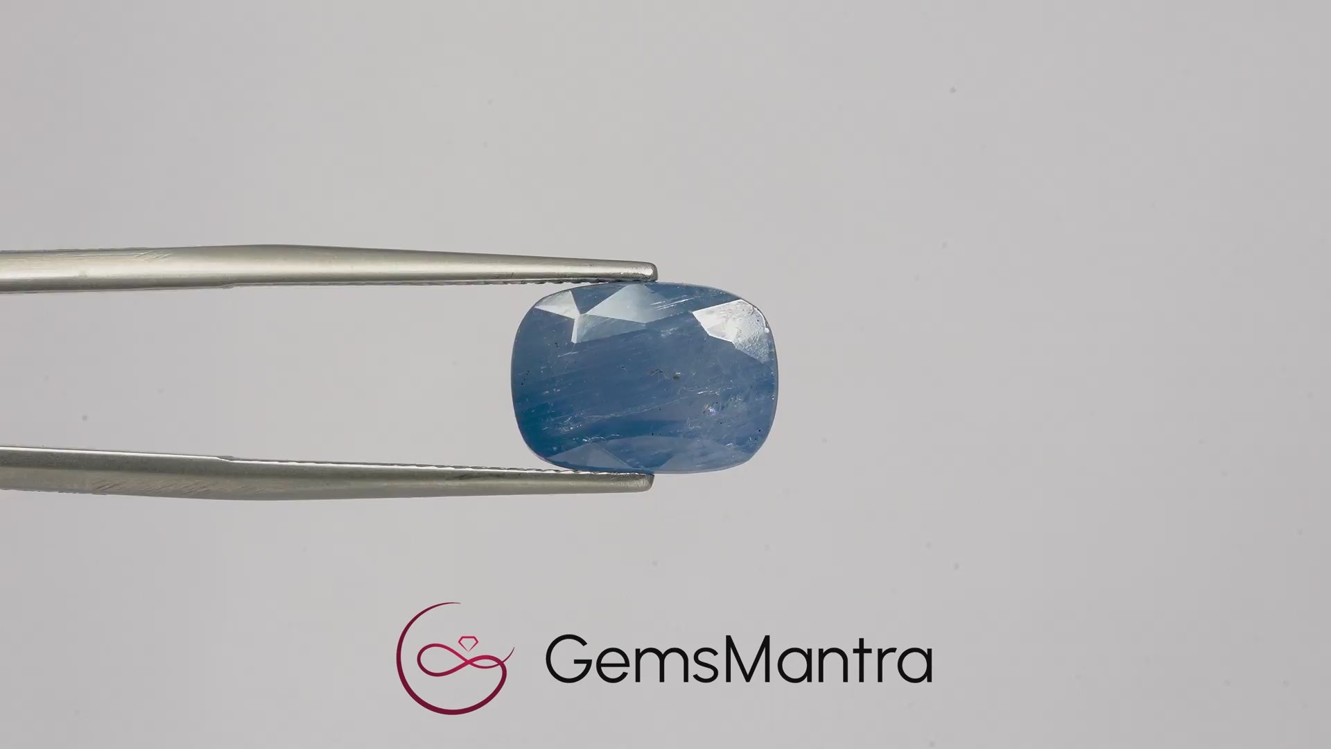 Blue Sapphire (Neelam) – 7.78 Carat / 8.6 Ratti [GM08034]