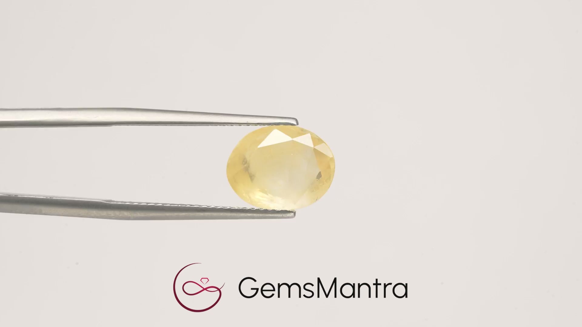 Yellow Sapphire (Pukhraj) – 4.95 Carat / 5.4 Ratti [R044]
