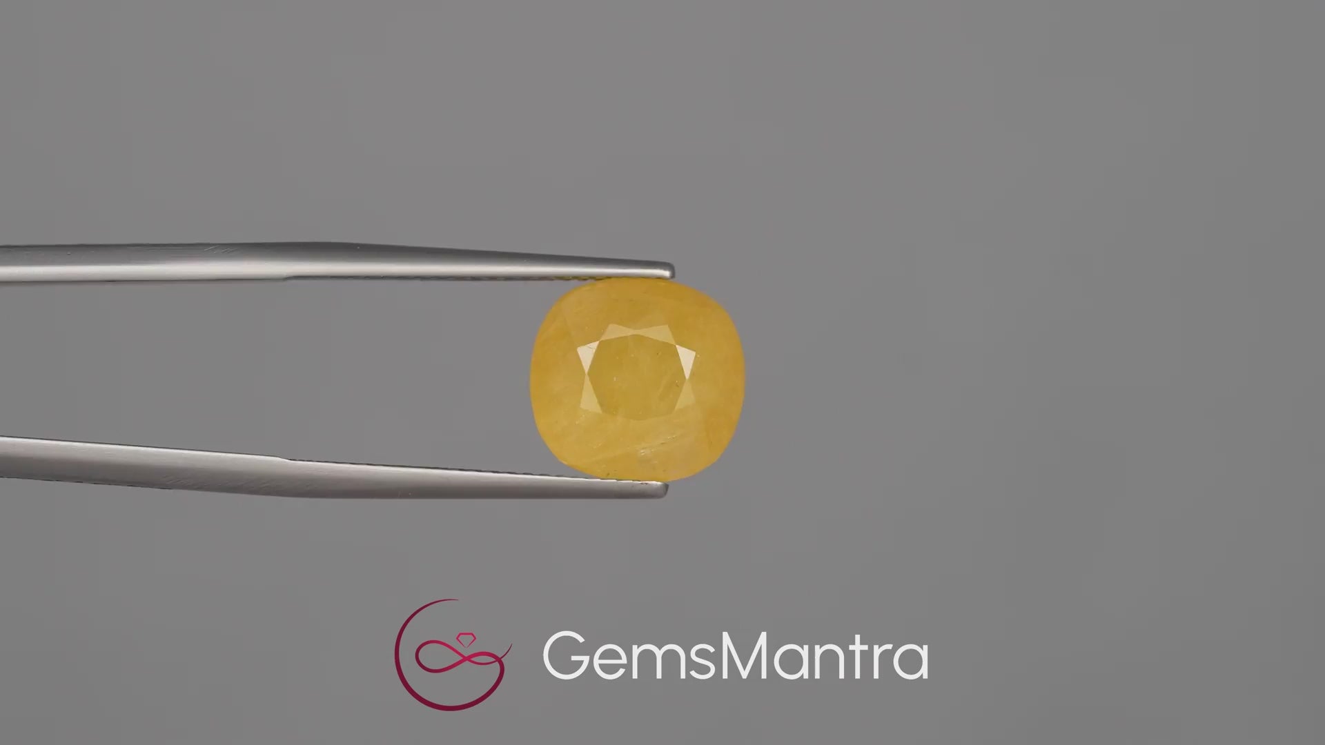 Yellow Sapphire (Pukhraj) – 7.08 Carat / 7.8 Ratti [GM10016]
