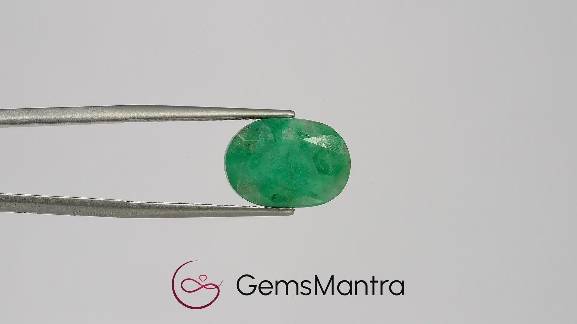 Brazilian Emerald (Panna) – 8.54 Carat / 9.4 Ratti [GM03456]