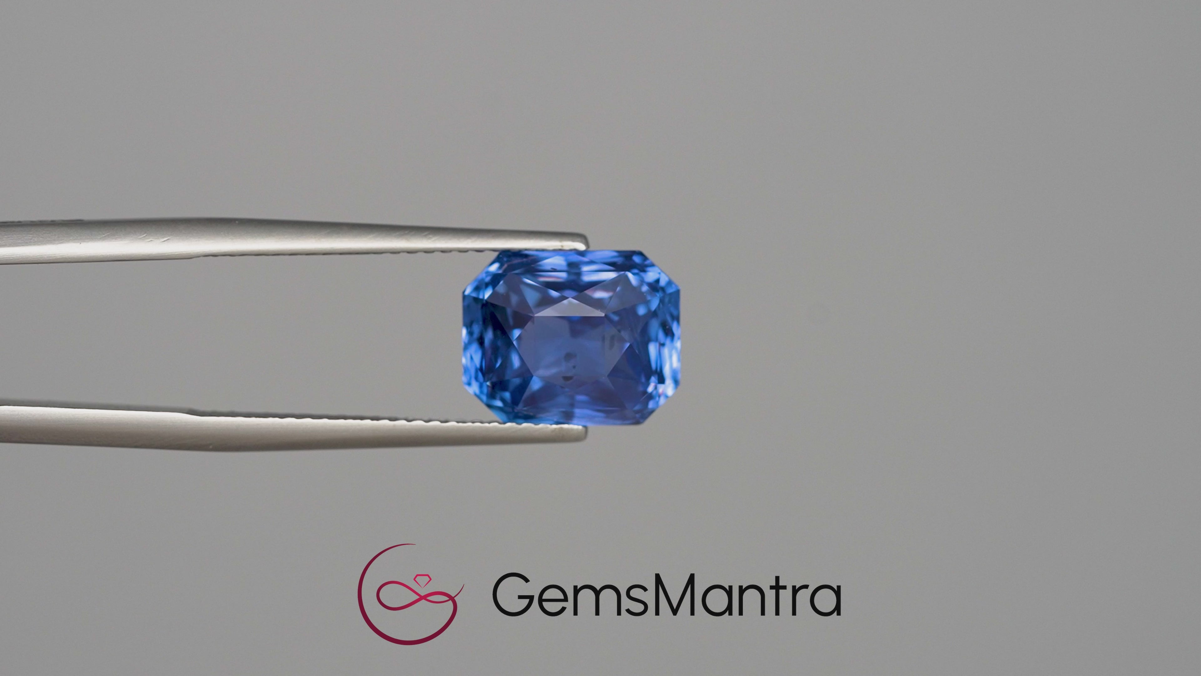Blue Sapphire - 7.55 Carats