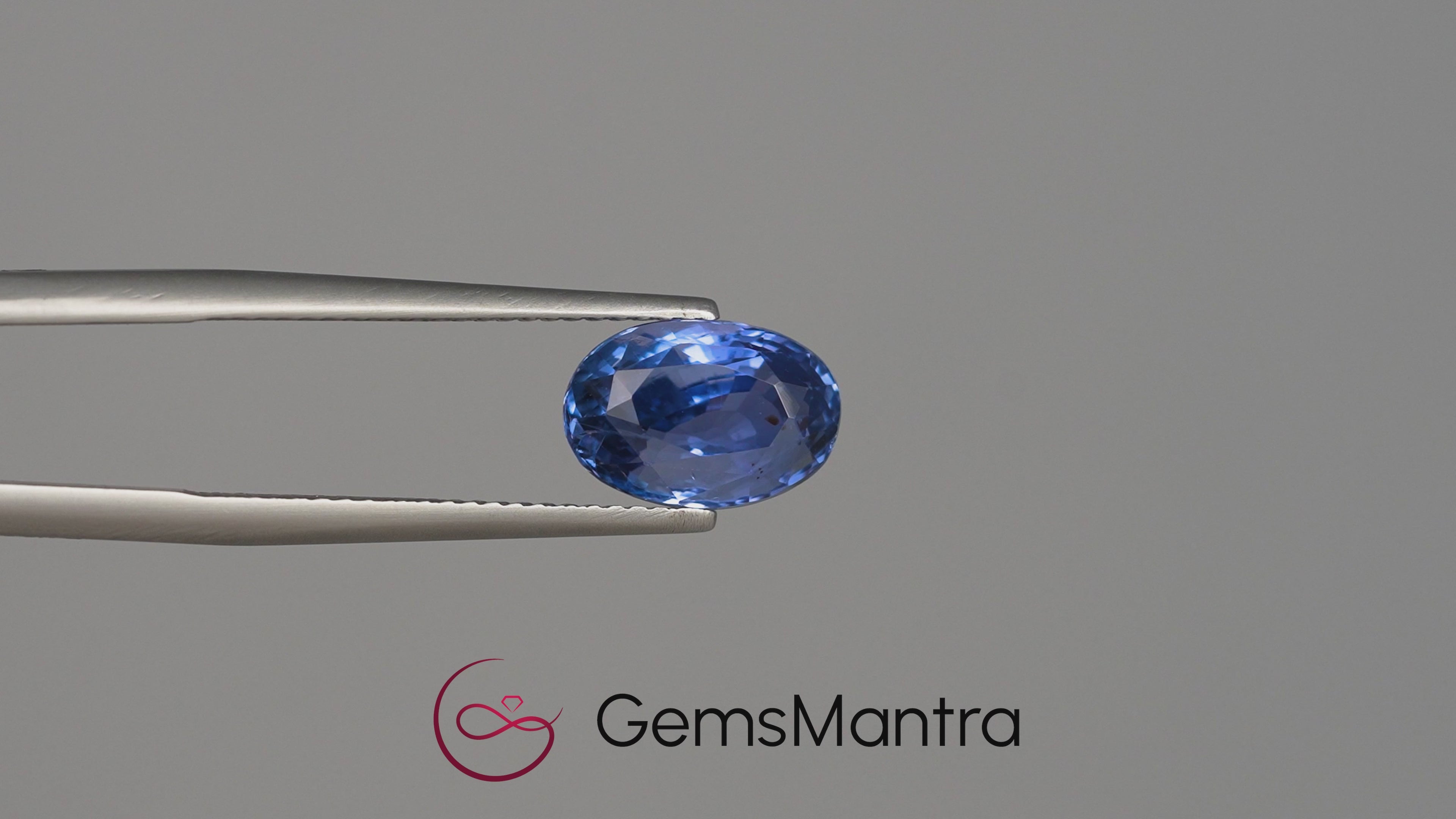 Blue Sapphire - 4.51 Carats