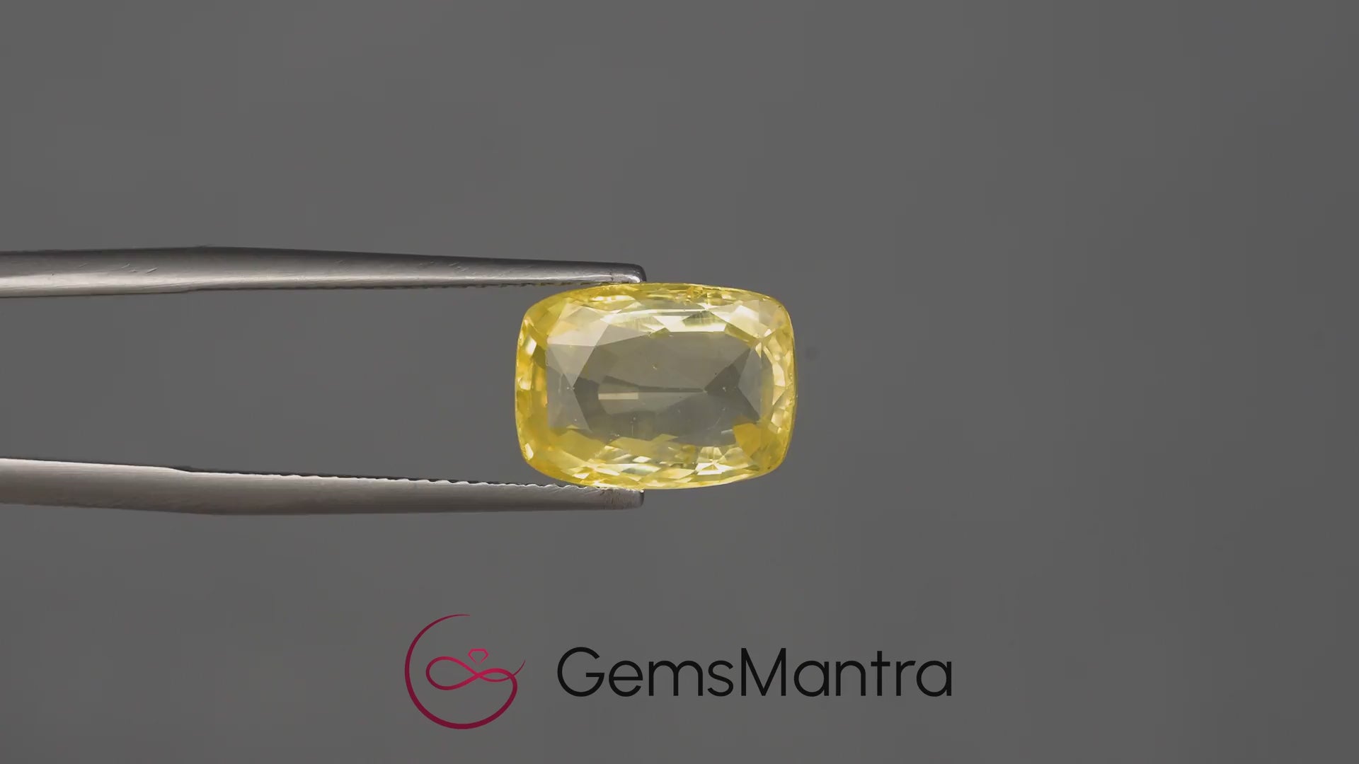 Yellow Sapphire - 6.60 Carats