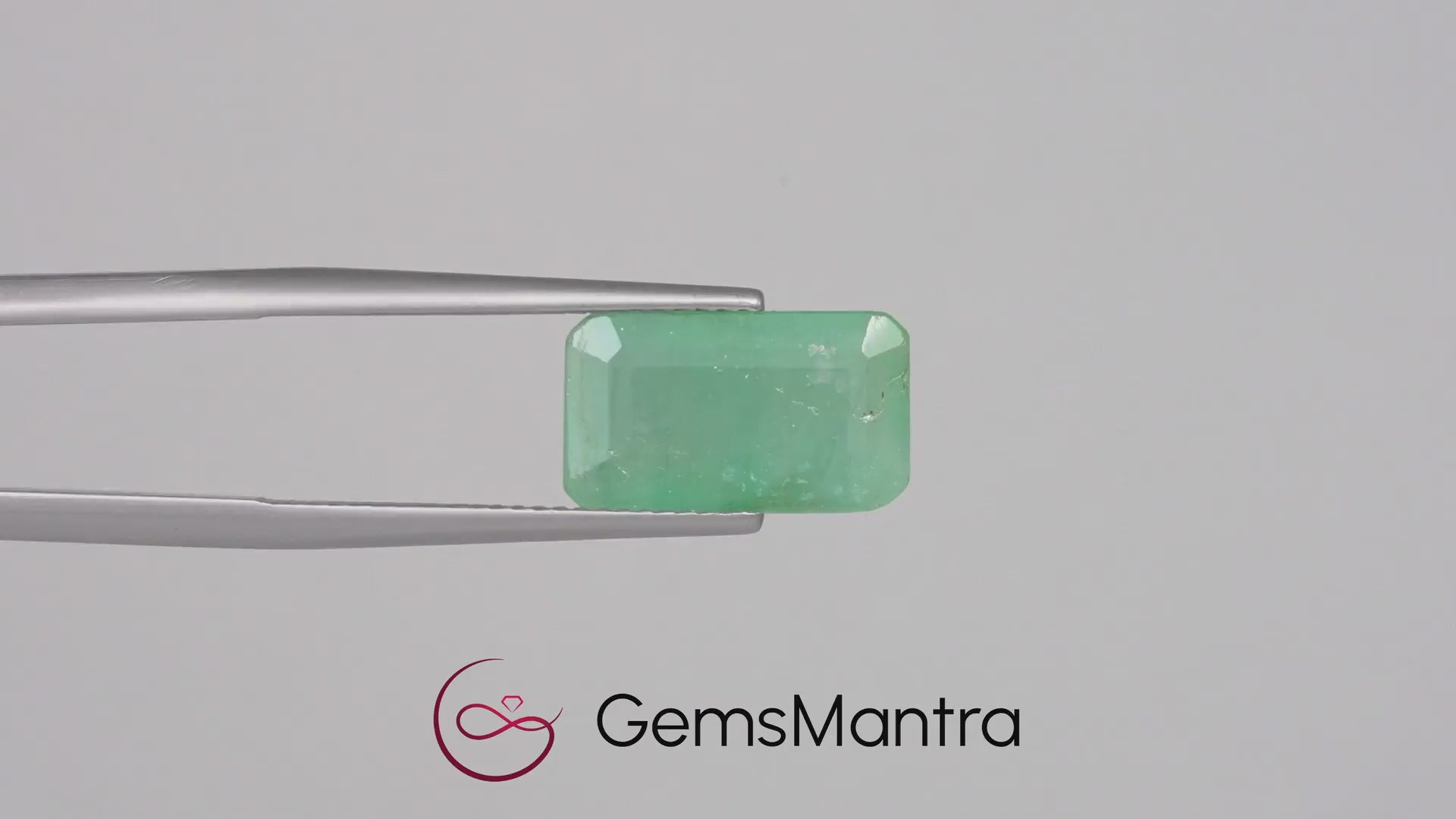 Emerald (Panna) – 4.22 Carat / 4.6 Ratti [GM02409]