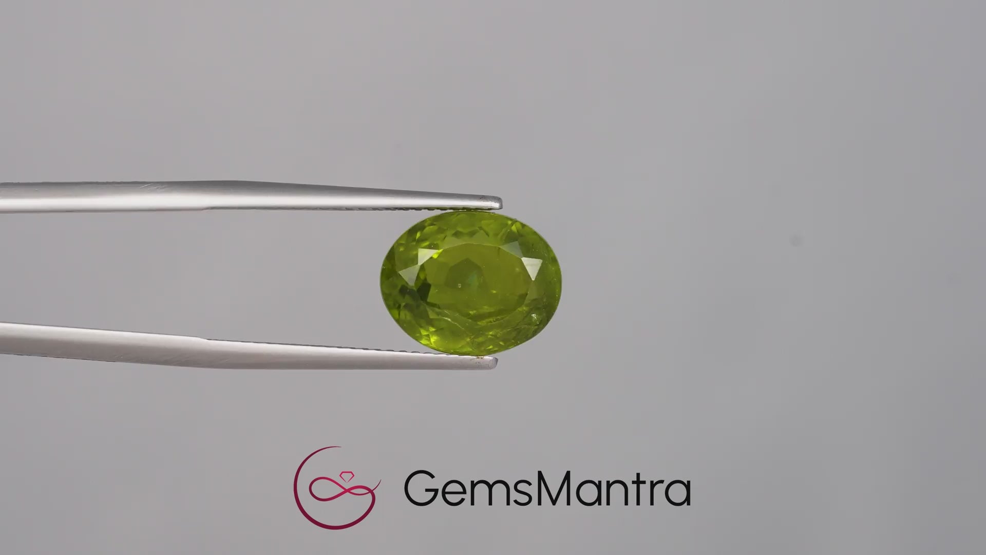 Peridot – 7.82 Carat / 8.6 Ratti [GM09803]