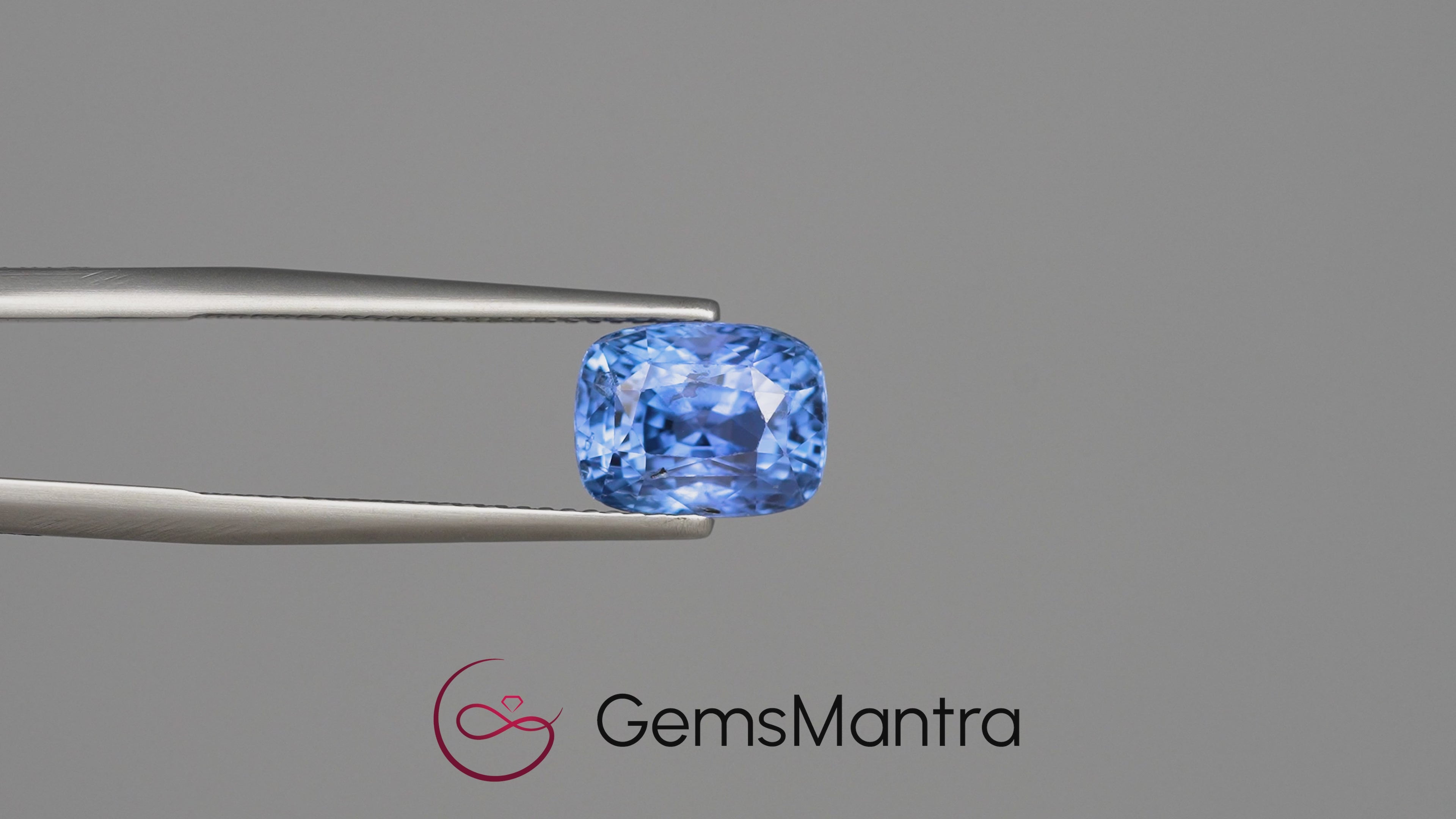 Blue Sapphire - 4.63 Carats