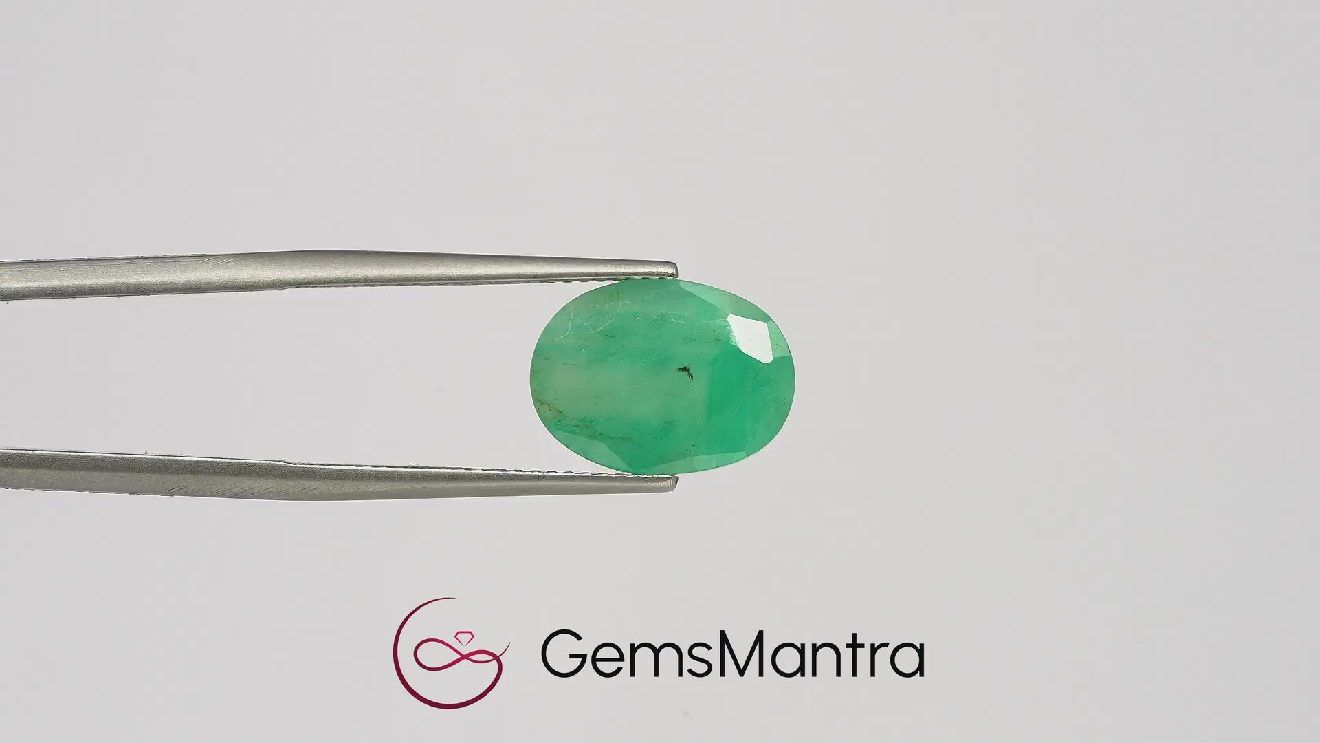 Brazilian Emerald (Panna) – 5.27 Carat / 5.8 Ratti [GM03427]
