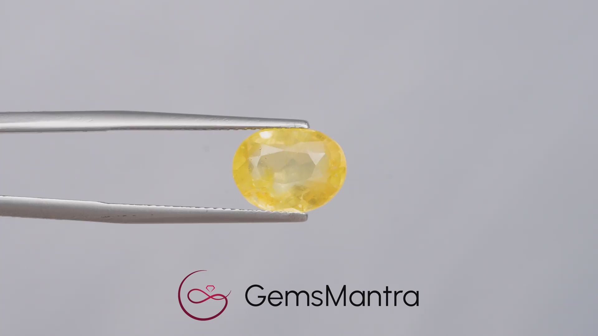 Yellow Sapphire (Pukhraj) – 4.44 Carat / 4.9 Ratti [GM10093]