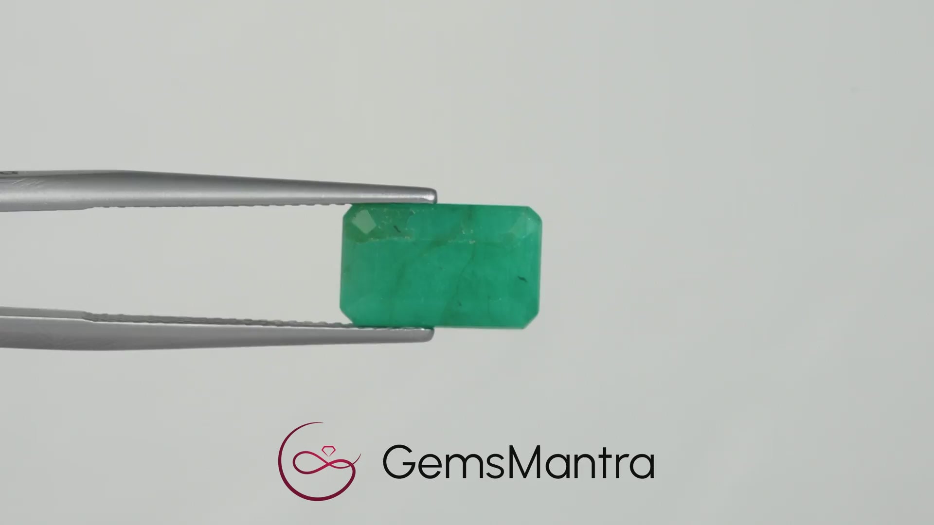 Emerald (Panna) – 3.75 Carat / 4.1 Ratti [GM09572]