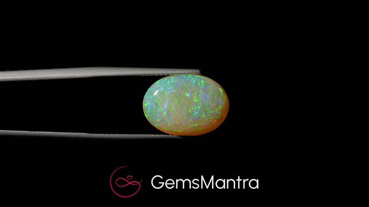 Opal - 4.87 Carats