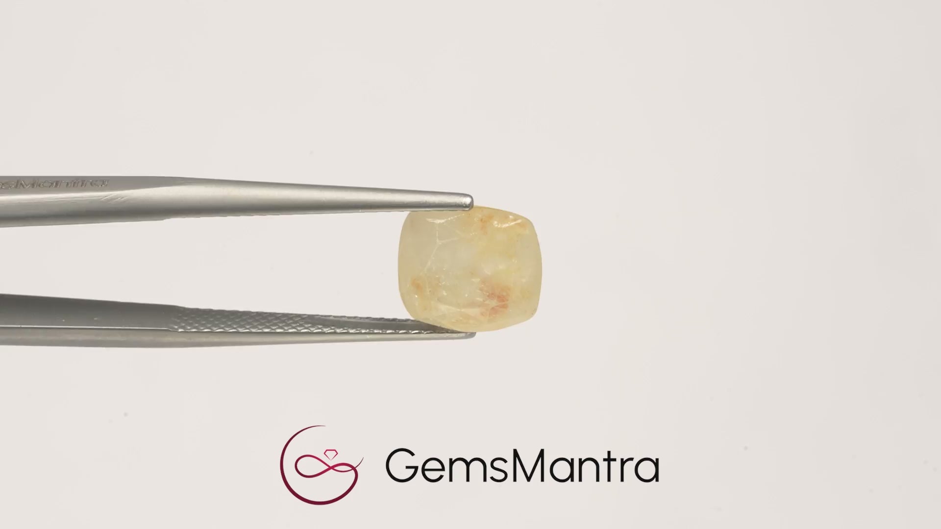 Yellow Sapphire (Pukhraj) – 4.93 Carat / 5.4 Ratti [GM03658]