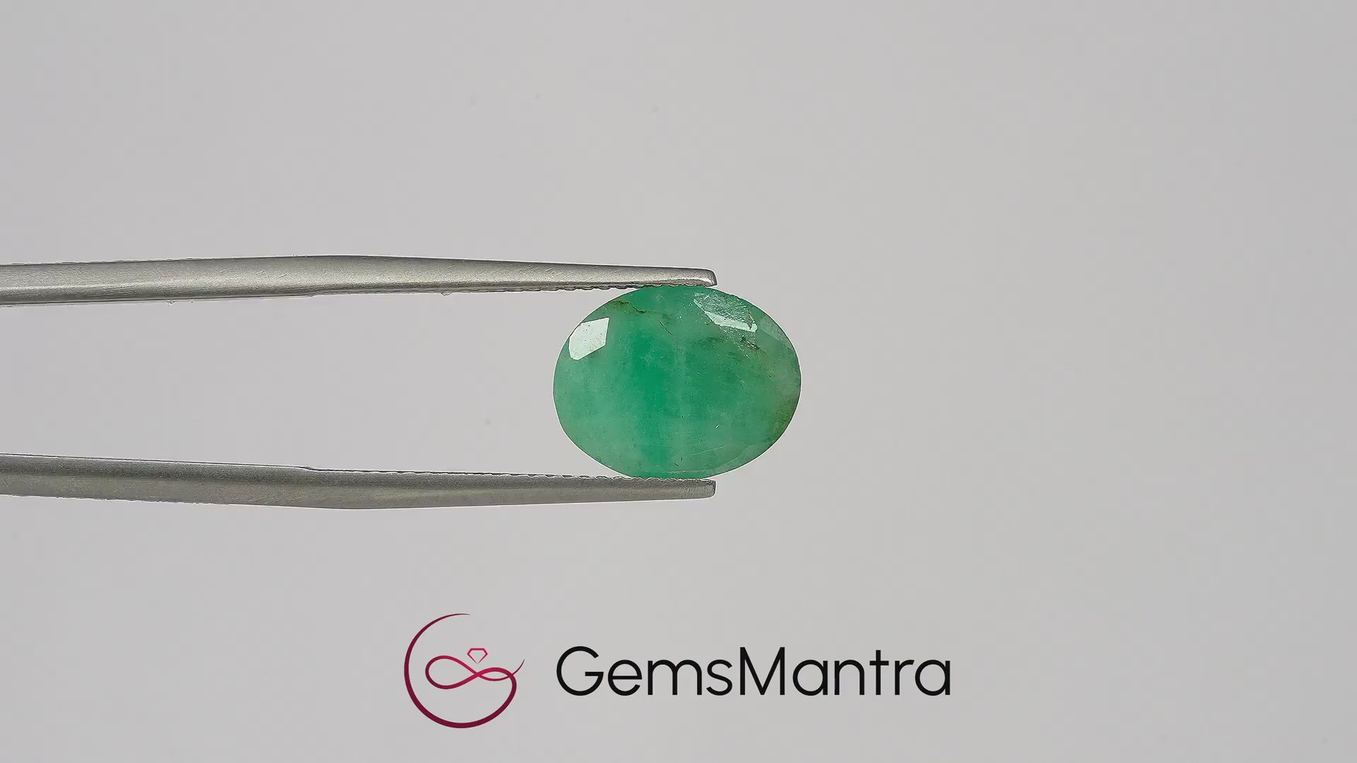 Brazilian Emerald (Panna) – 4.25 Carat / 4.7 Ratti [GM03403]
