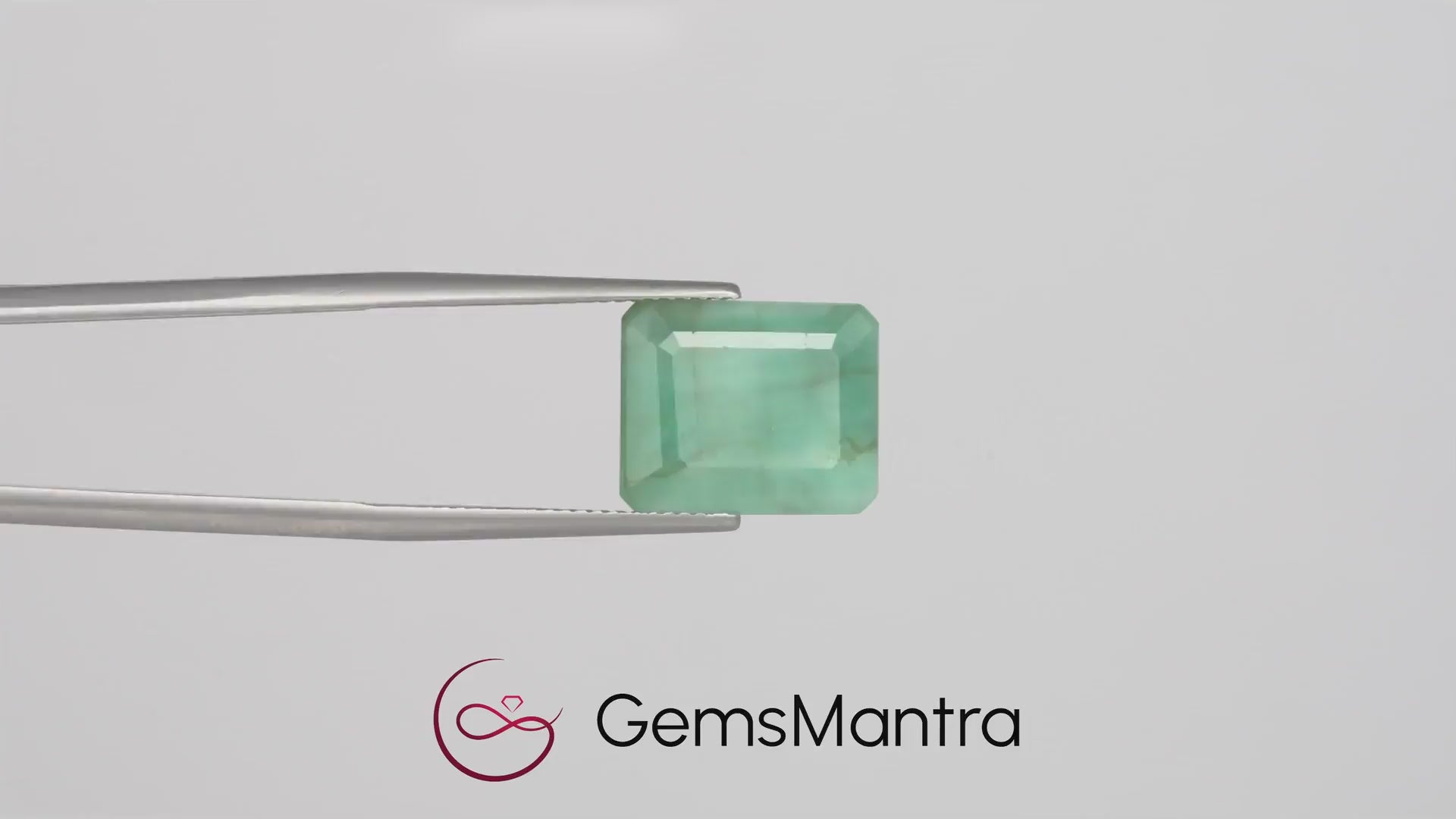 Emerald (Panna) – 7.44 Carat / 8.2 Ratti [GM02858]