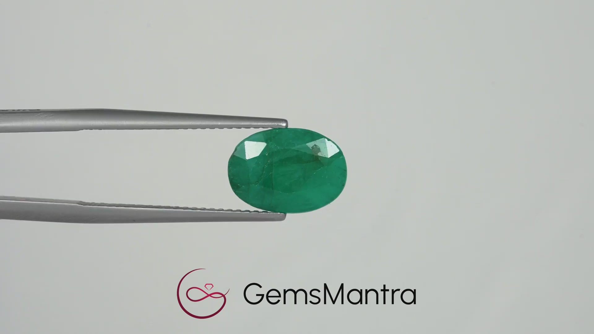 Emerald (Panna) – 3.35 Carat / 3.7 Ratti [GM09582]