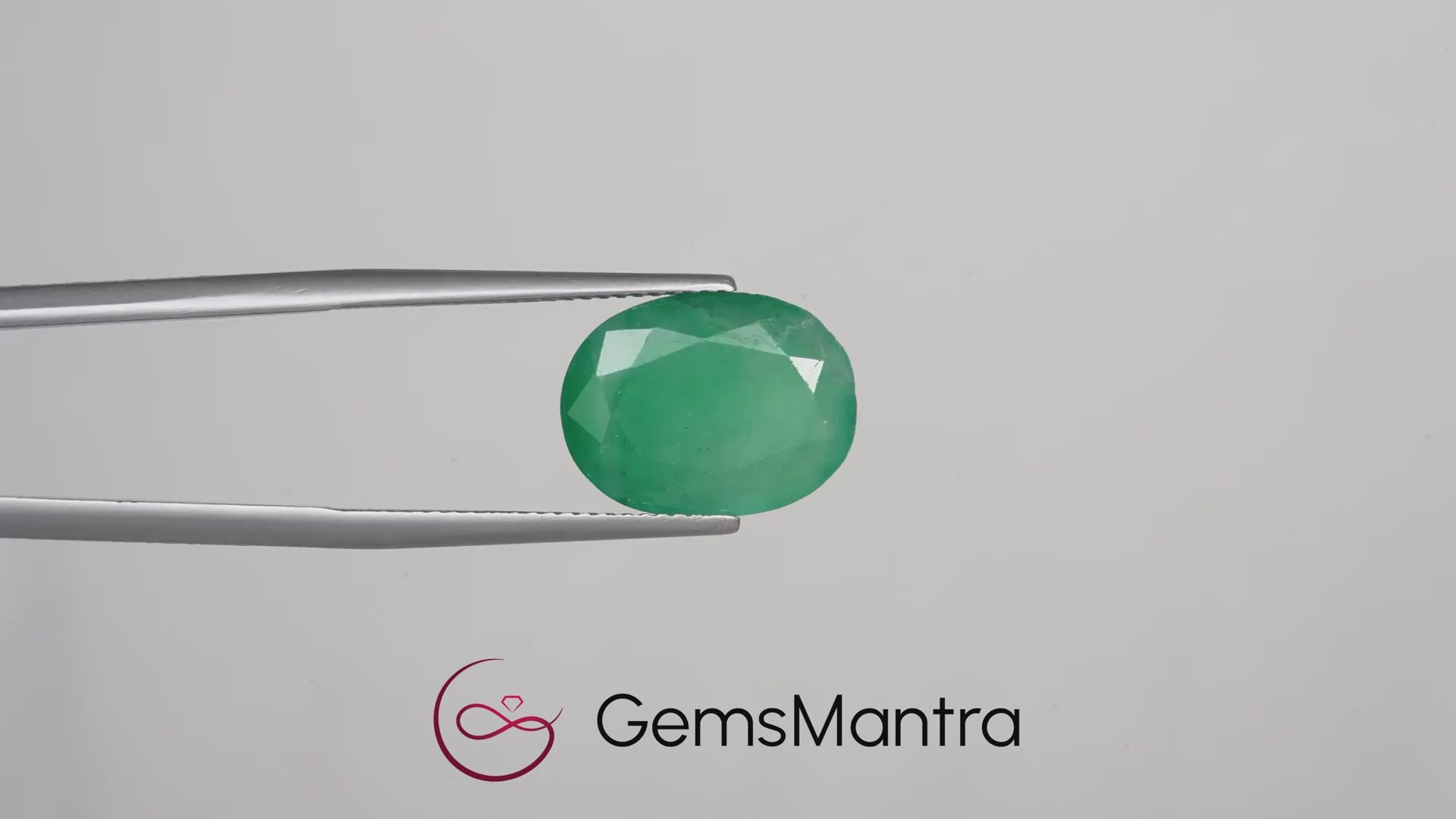 Emerald (Panna) – 5.1 Carat / 5.6 Ratti [GM09604]