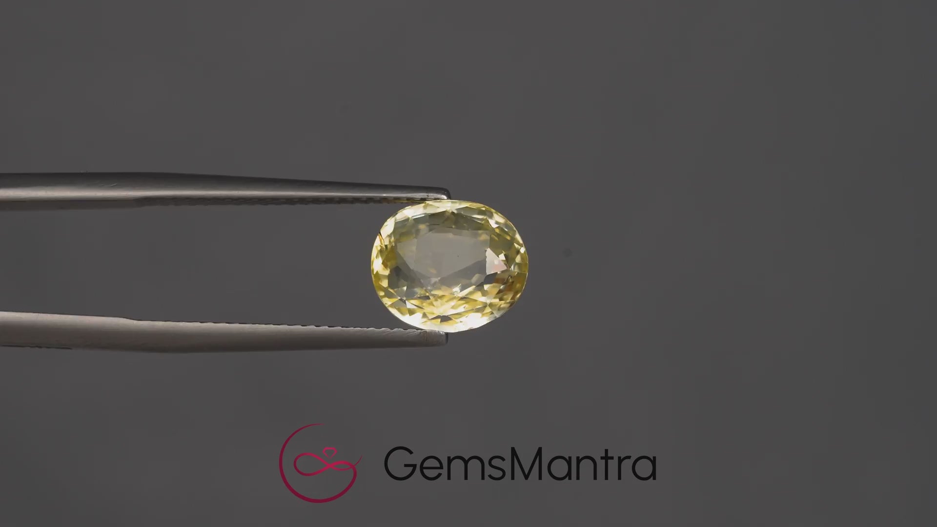Yellow Sapphire - 4.86 Carats