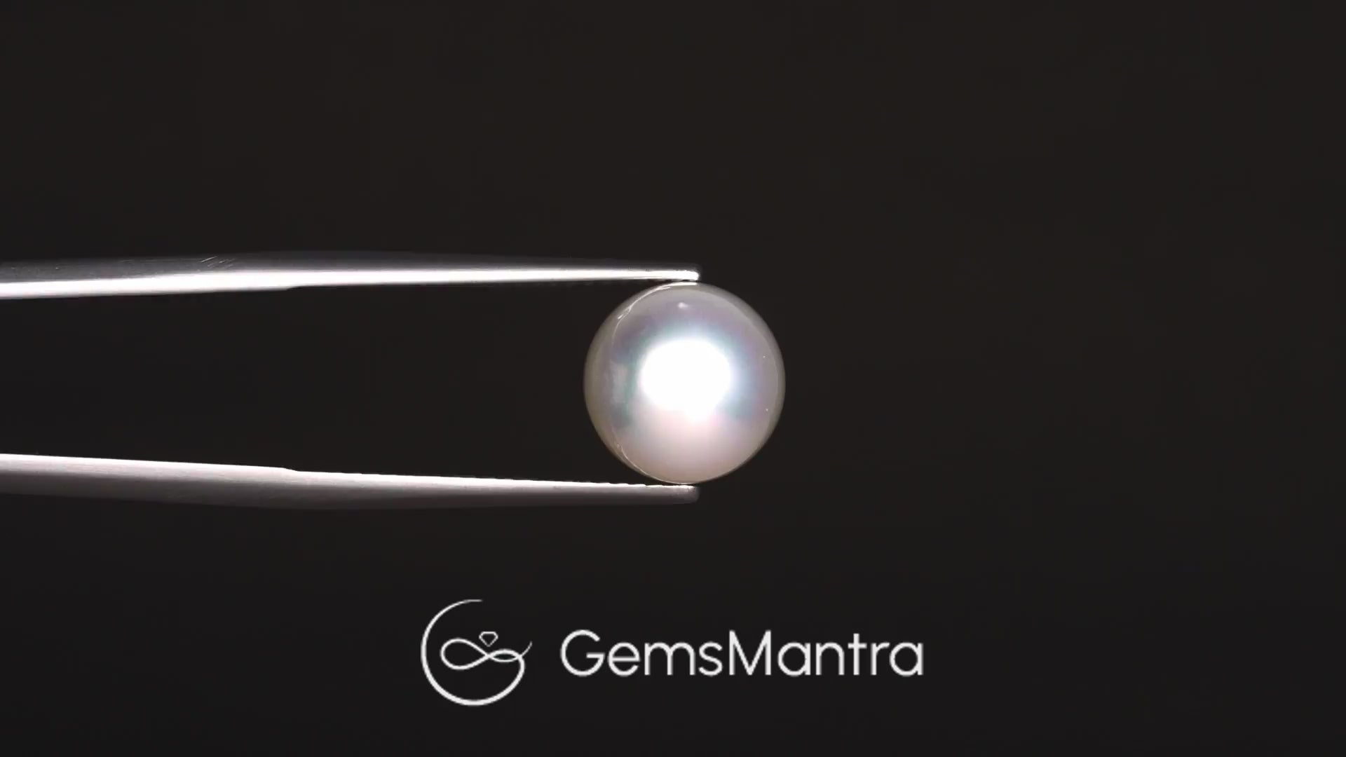 Pearl - 7.42 Carats