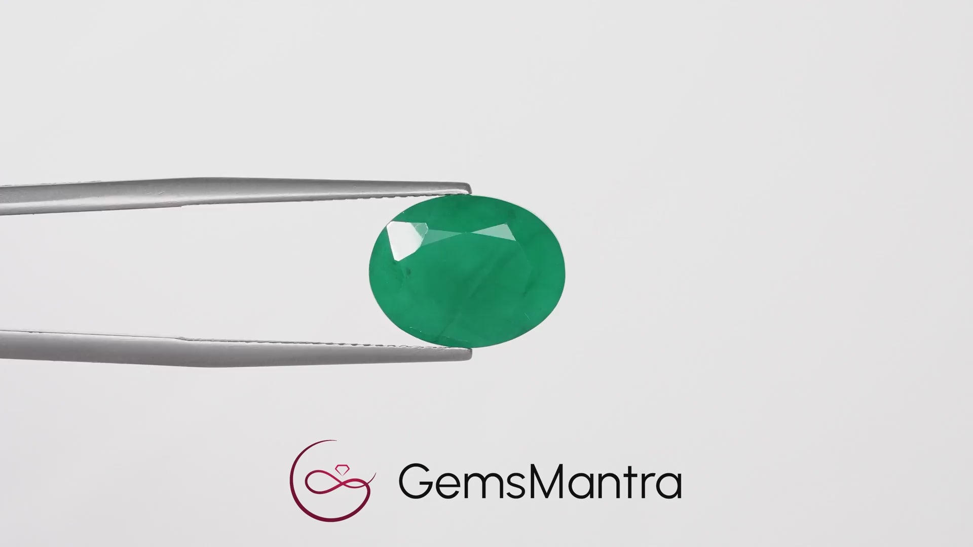 Emerald (Panna) – 5.37 Carat / 5.9 Ratti [GM09718]