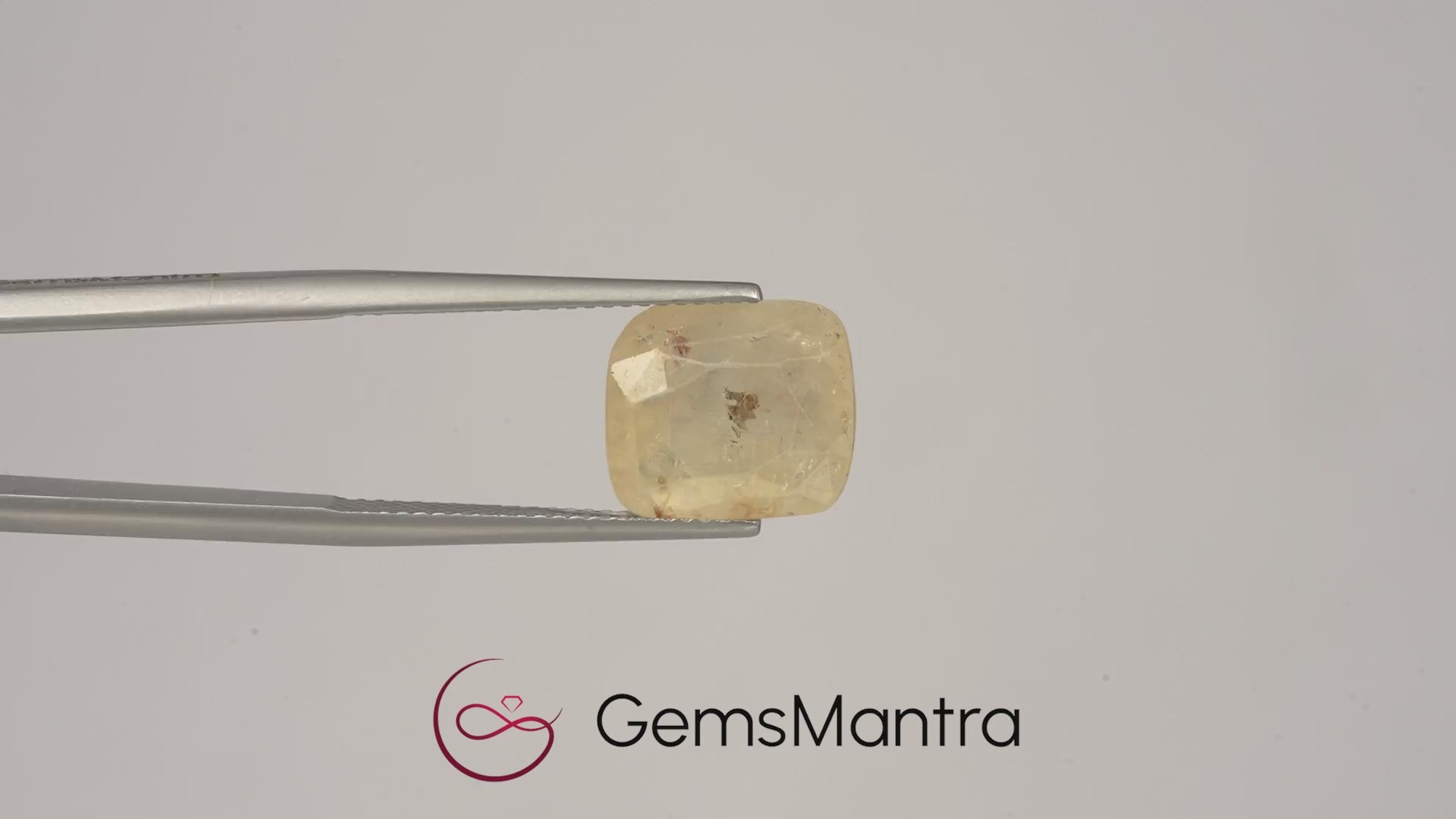 Yellow Sapphire (Pukhraj) – 8.4 Carat / 9.2 Ratti [GM03706]