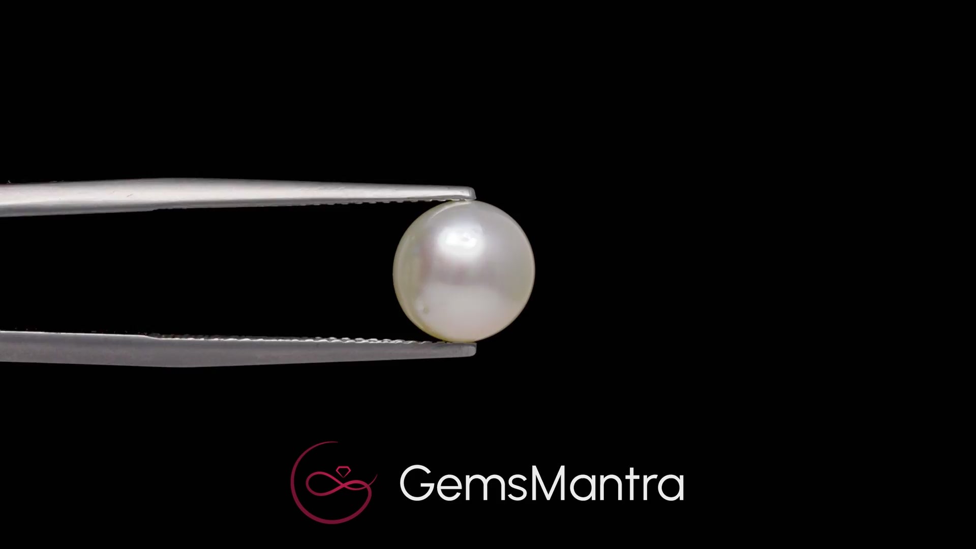 Pearl (Moti) – 6.05 Carat / 6.7 Ratti [GM09674]