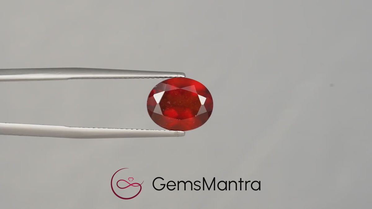 Red Garnet – 4.24 Carat / 4.7 Ratti [GM09895]
