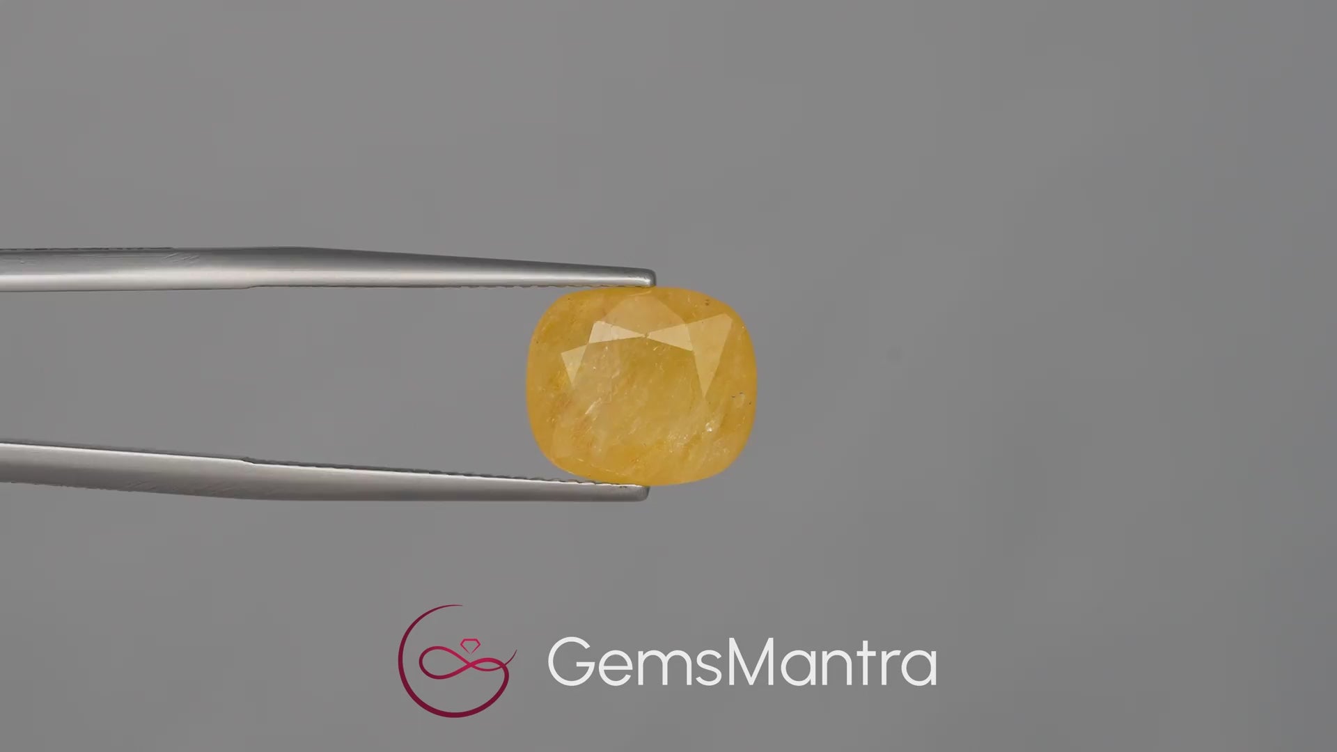 Yellow Sapphire (Pukhraj) – 7.18 Carat / 7.9 Ratti [GM10010]