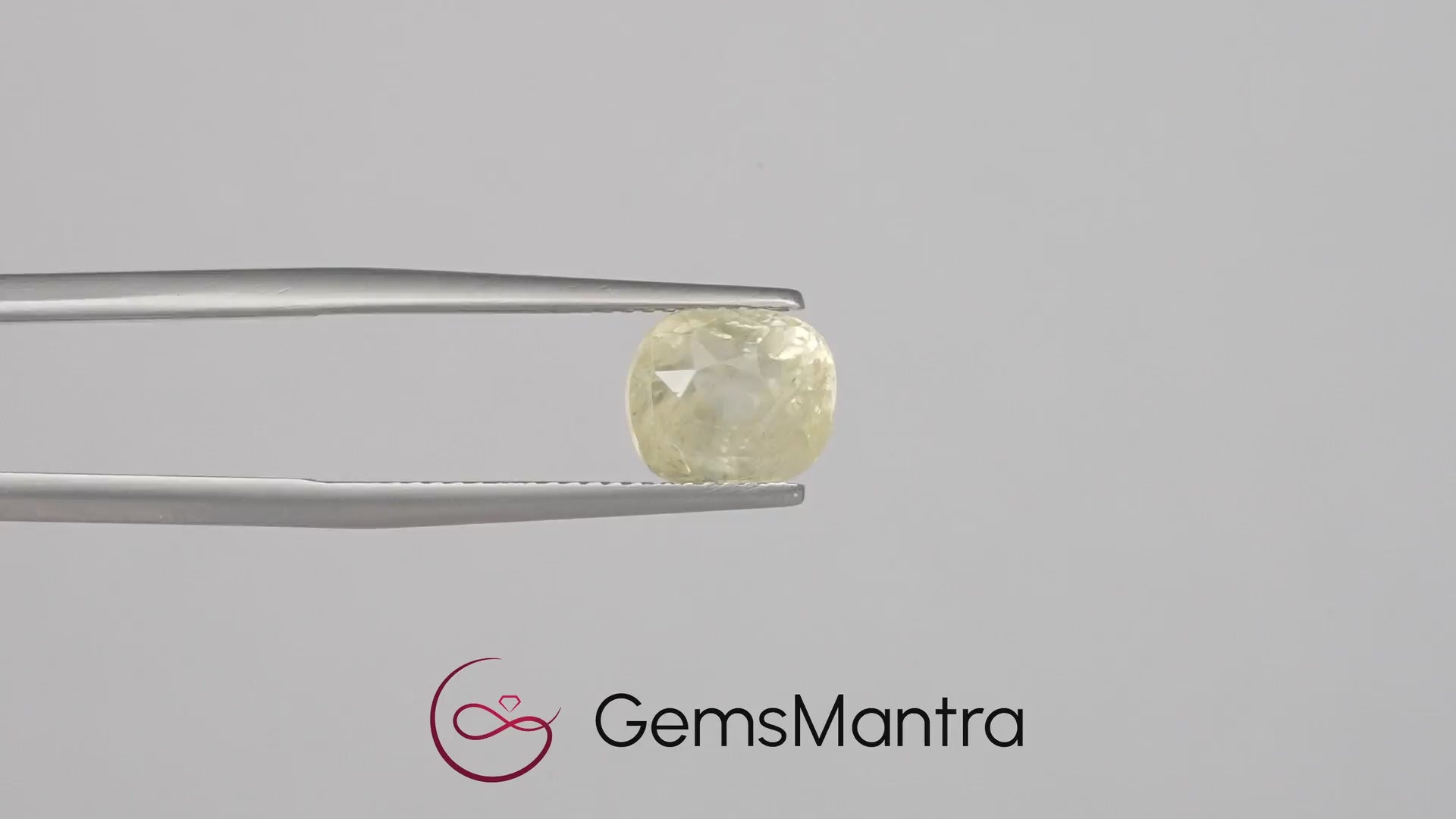Yellow Sapphire (Pukhraj) – 3.43 Carat / 3.8 Ratti [GM02495]