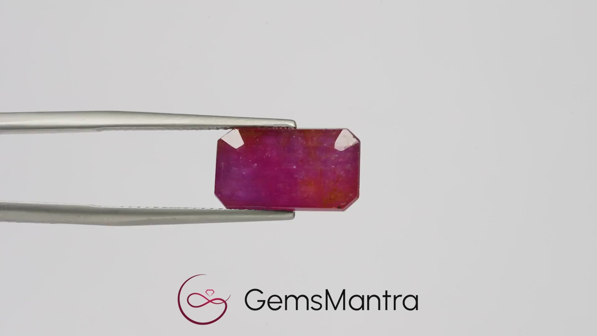 African Ruby (Manik) – 8.66 Carat / 9.5 Ratti [GM03387]