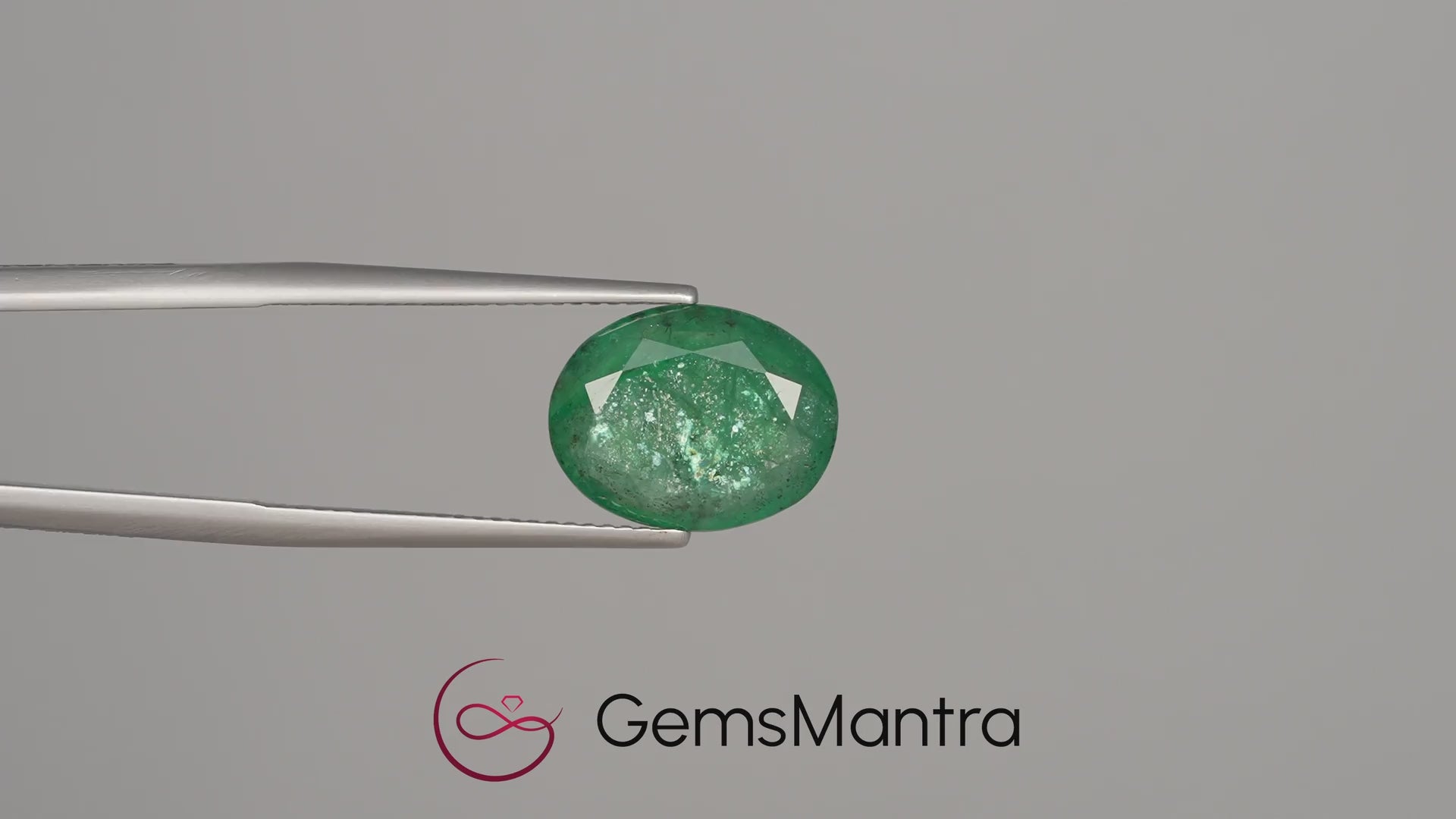 Emerald (Panna) - 4.7 Carats