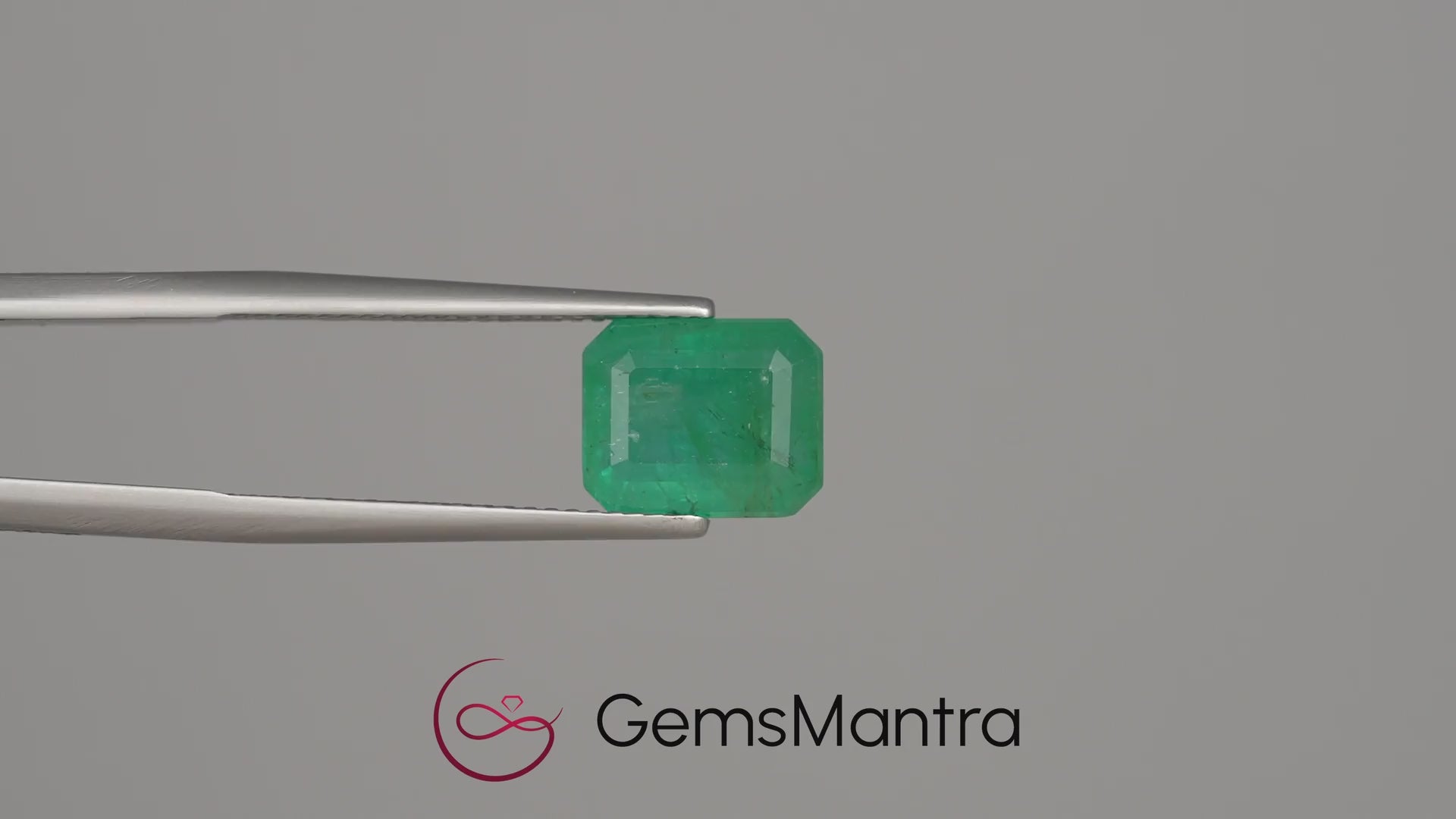 Emerald (Panna) - 3.94 Carats