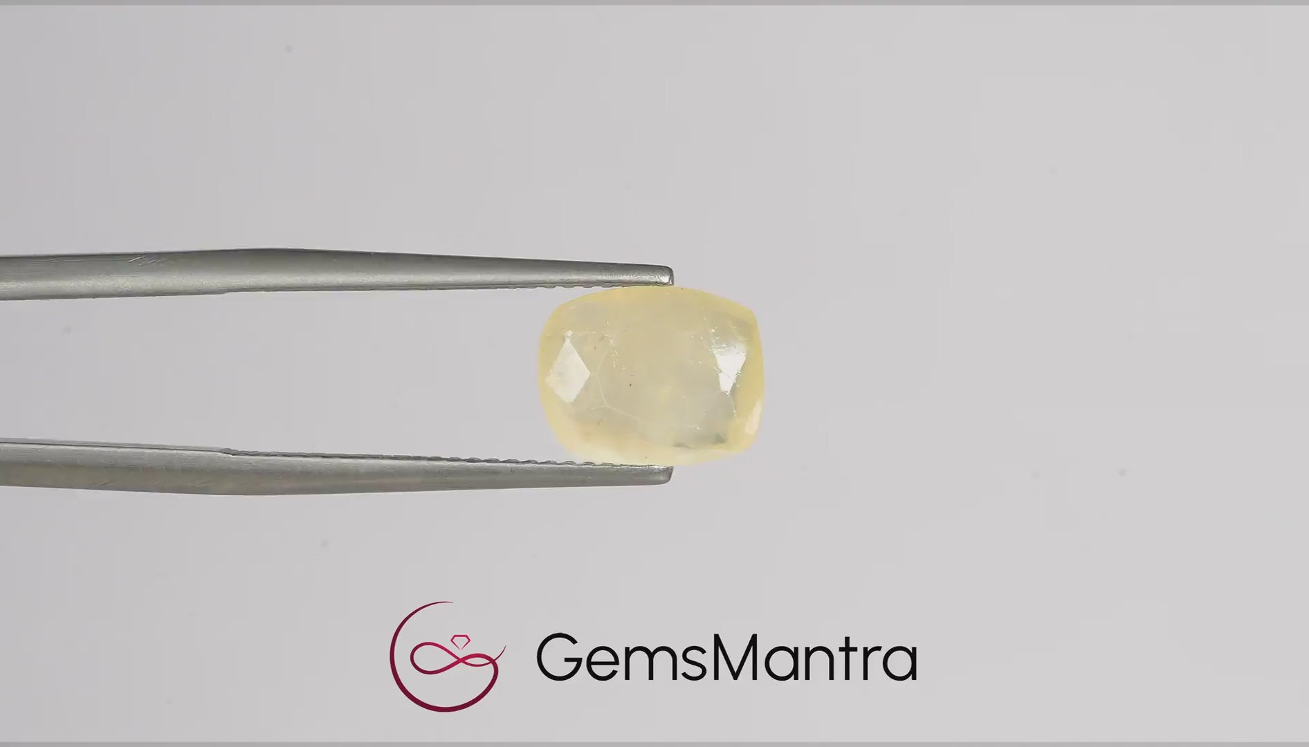 Ceylon Yellow Sapphire (Pukhraj) – 3.32 Carat / 3.7 Ratti [GM03071]